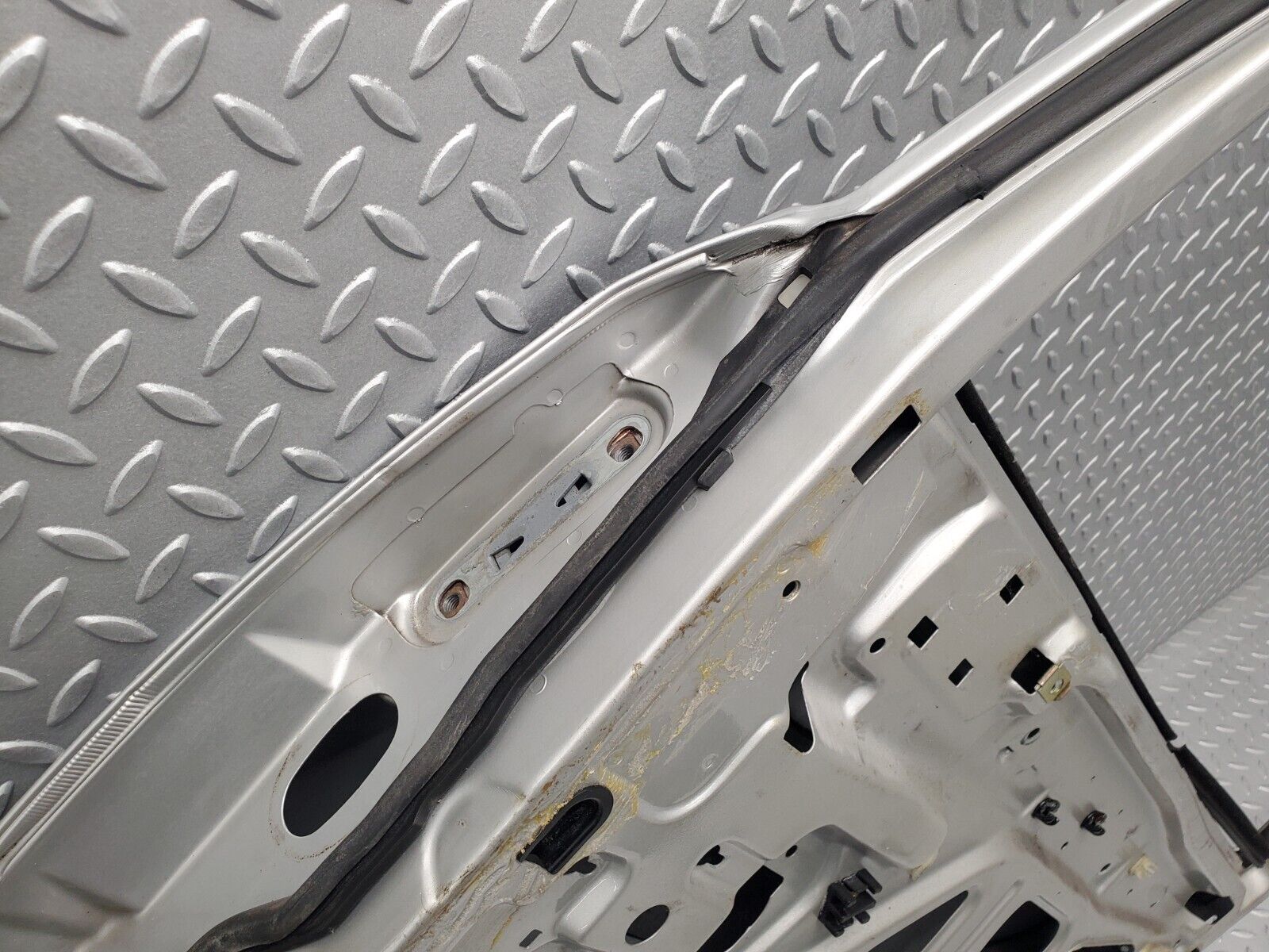 46123 Mercedes-Benz W124 Rear Right Door