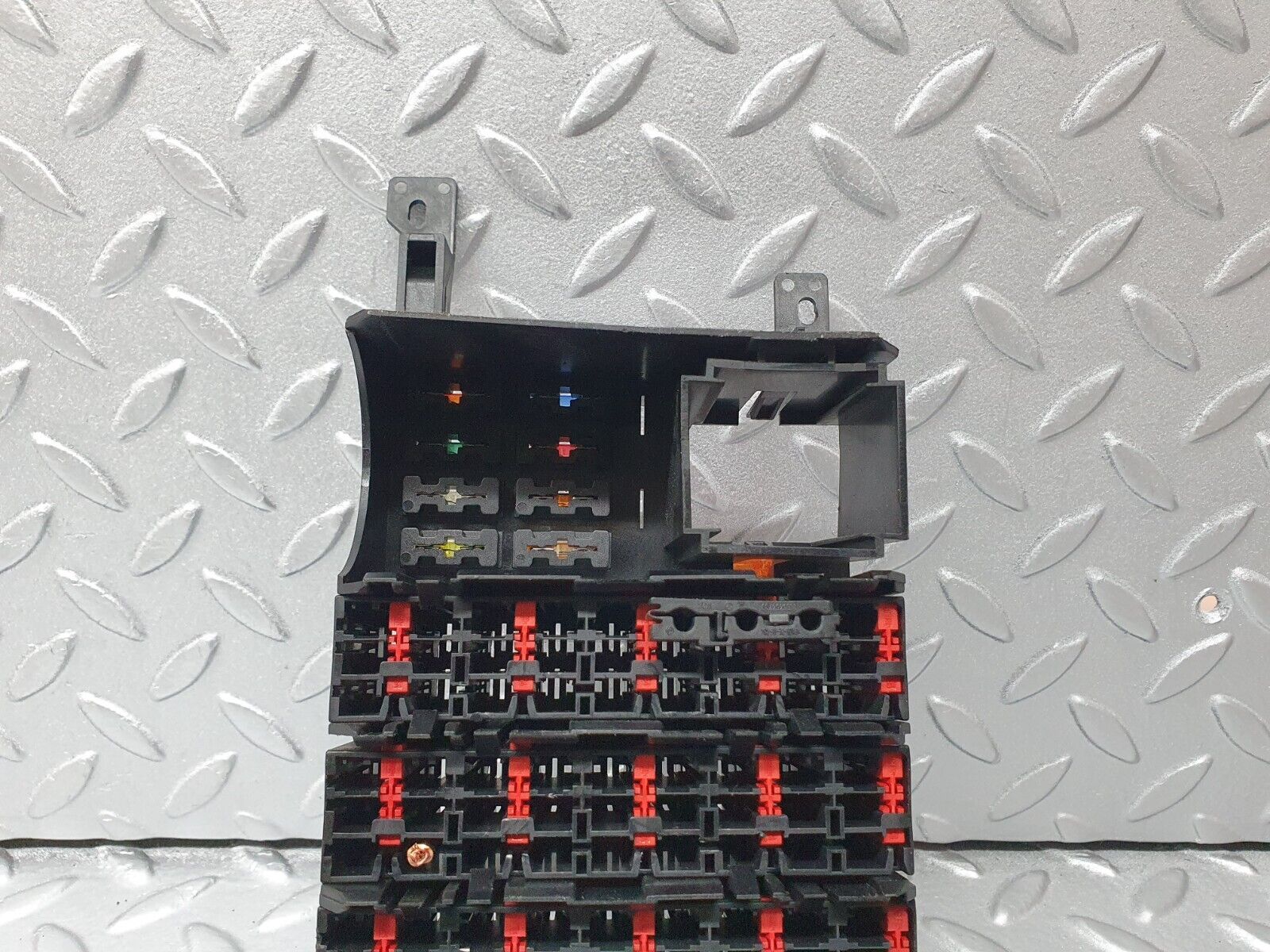 41816 Mercedes-Benz W202 C200 Fuse Box 2085450140