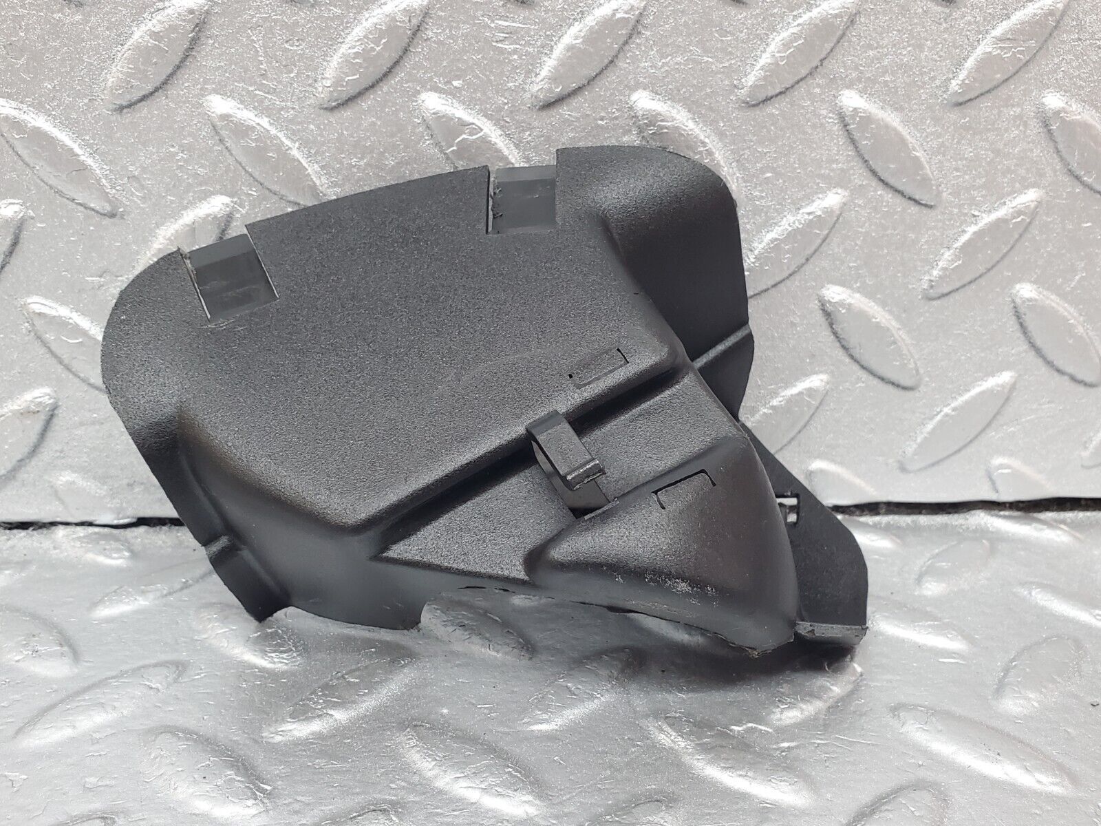 45635 Mercedes-Benz W126 420SE Engine Bay Cover Right 1266830236