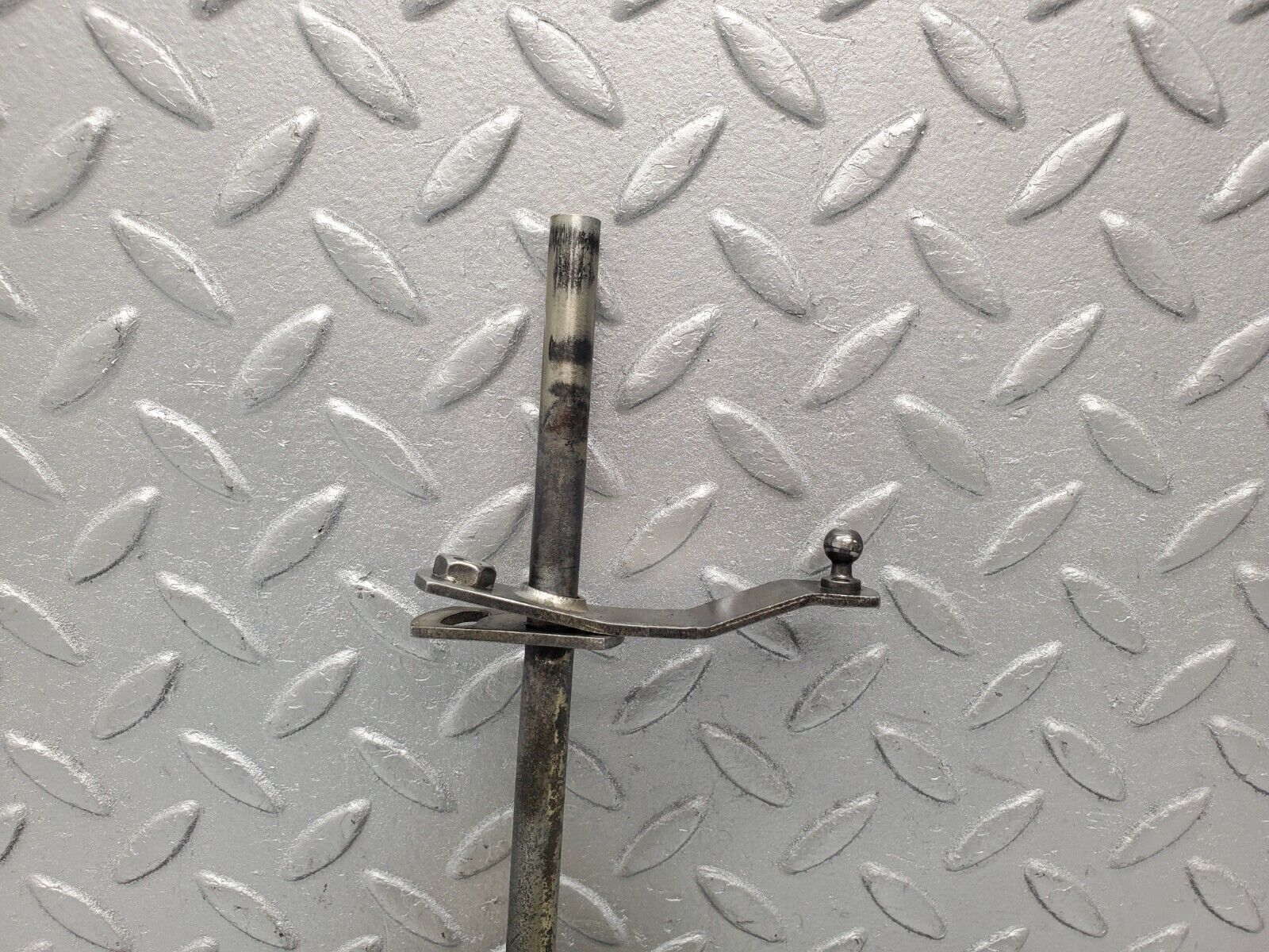 46071 Mercedes-Benz W126 420SE Throttle Linkage