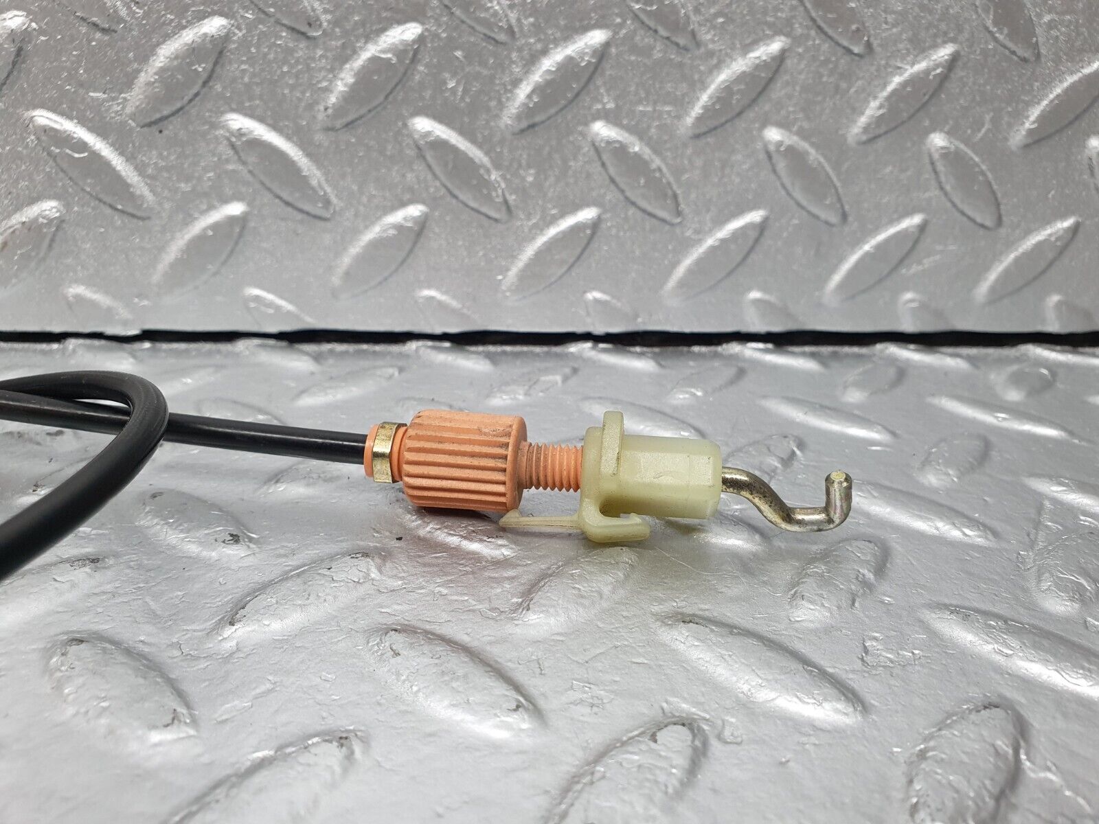 42366 Mercedes-Benz R129 320SL Coupe Door Lock Cable