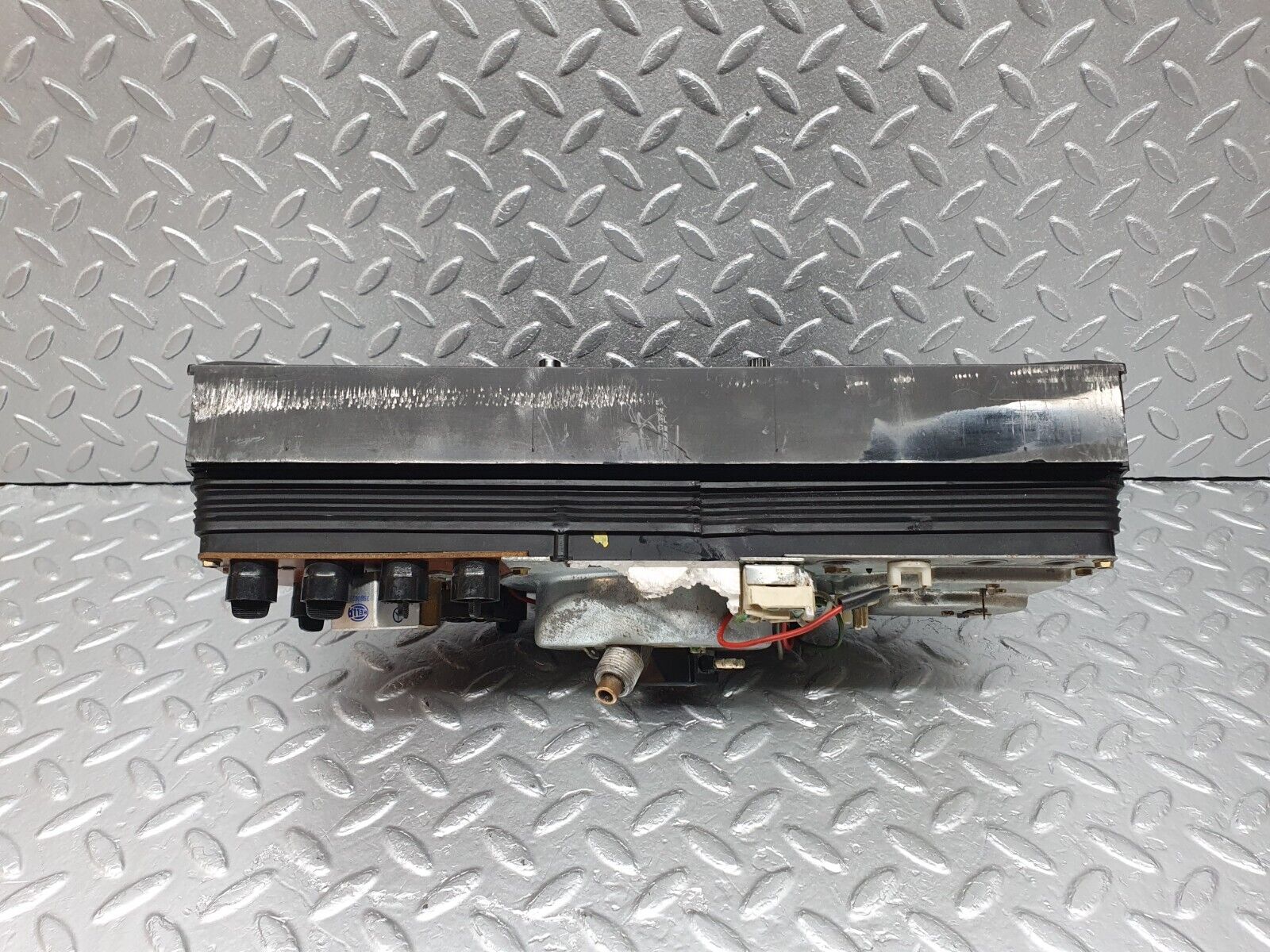 43103 Mercedes-Benz C107 450SLC Coupe Instrument Cluster 87001021 1075423701