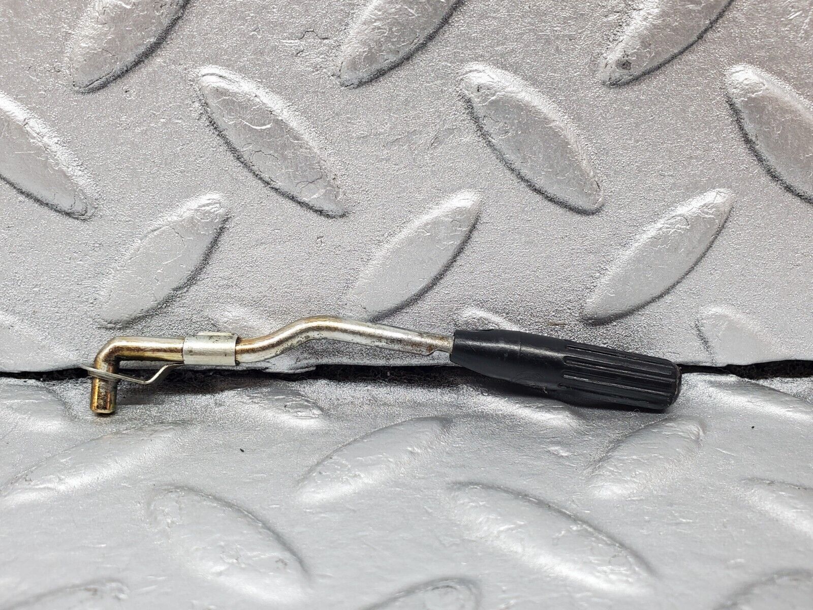 45855 Mercedes-Benz W126 420SE Front Door Lock Knob Pair