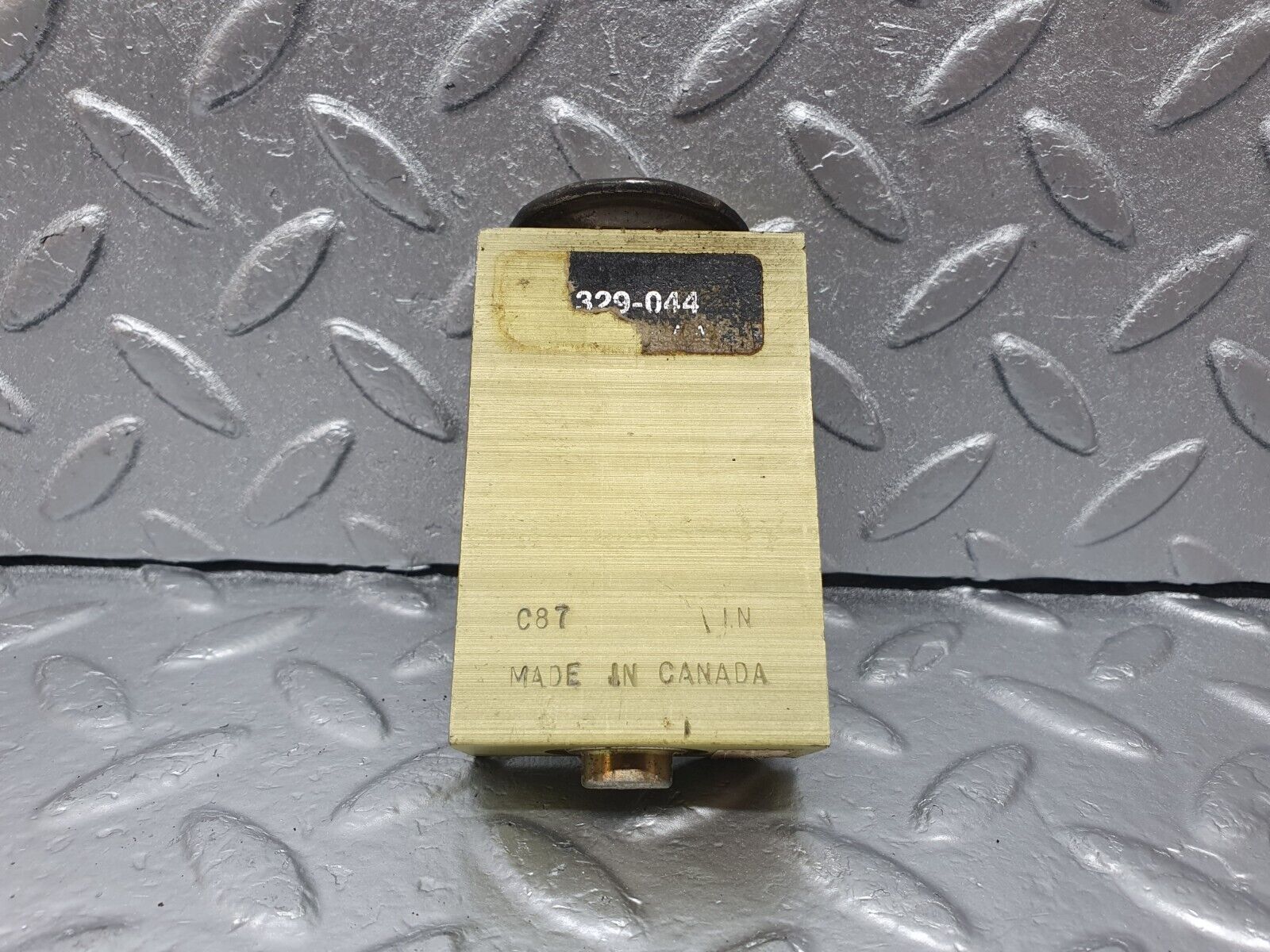 43528 Mercedes-Benz C126 380SEC Coupe Air Conditioning Expansion Valve