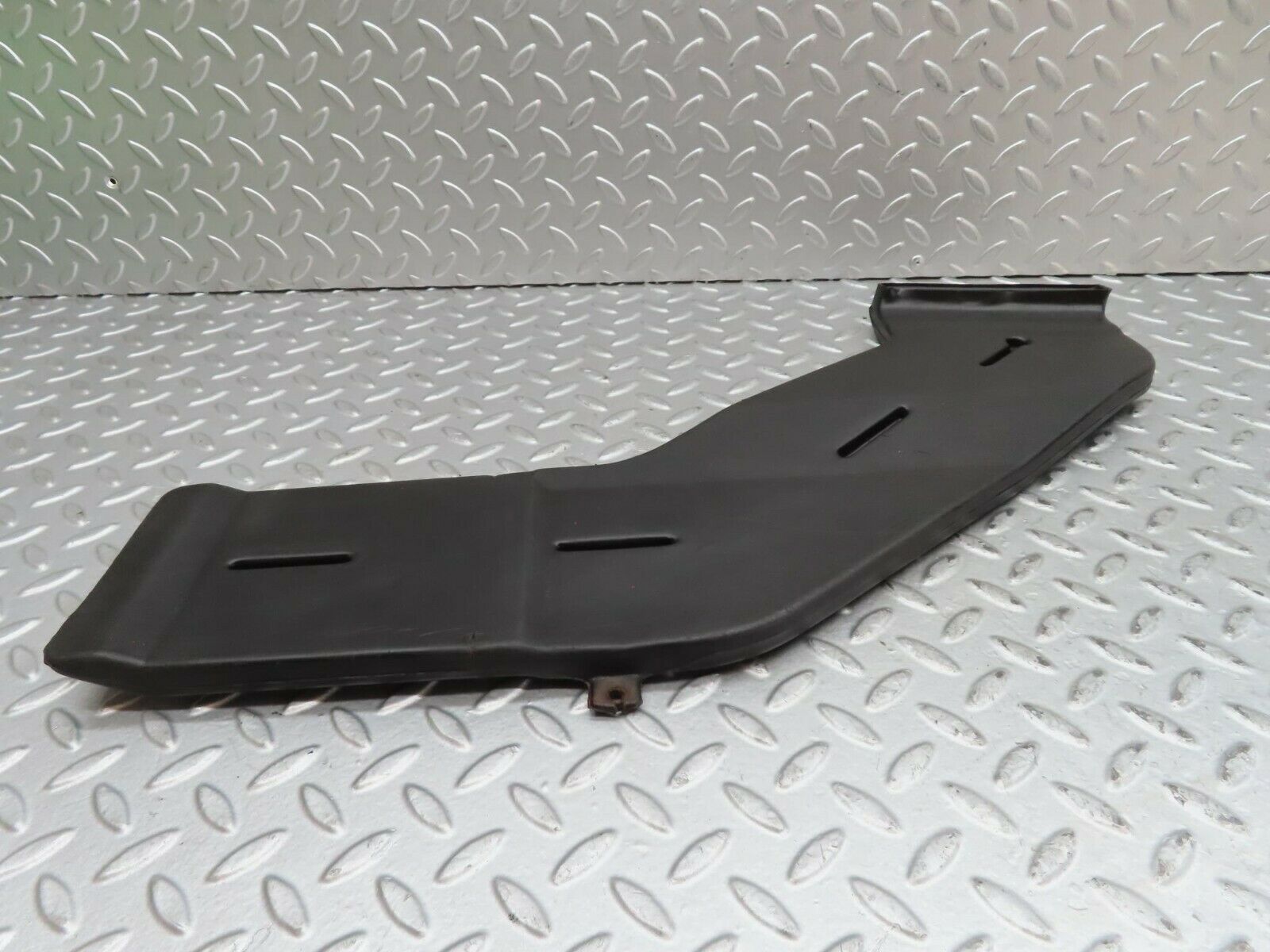 15551 Mercedes-Benz R107 450SL Air Duct Vent Right Side 1078310446