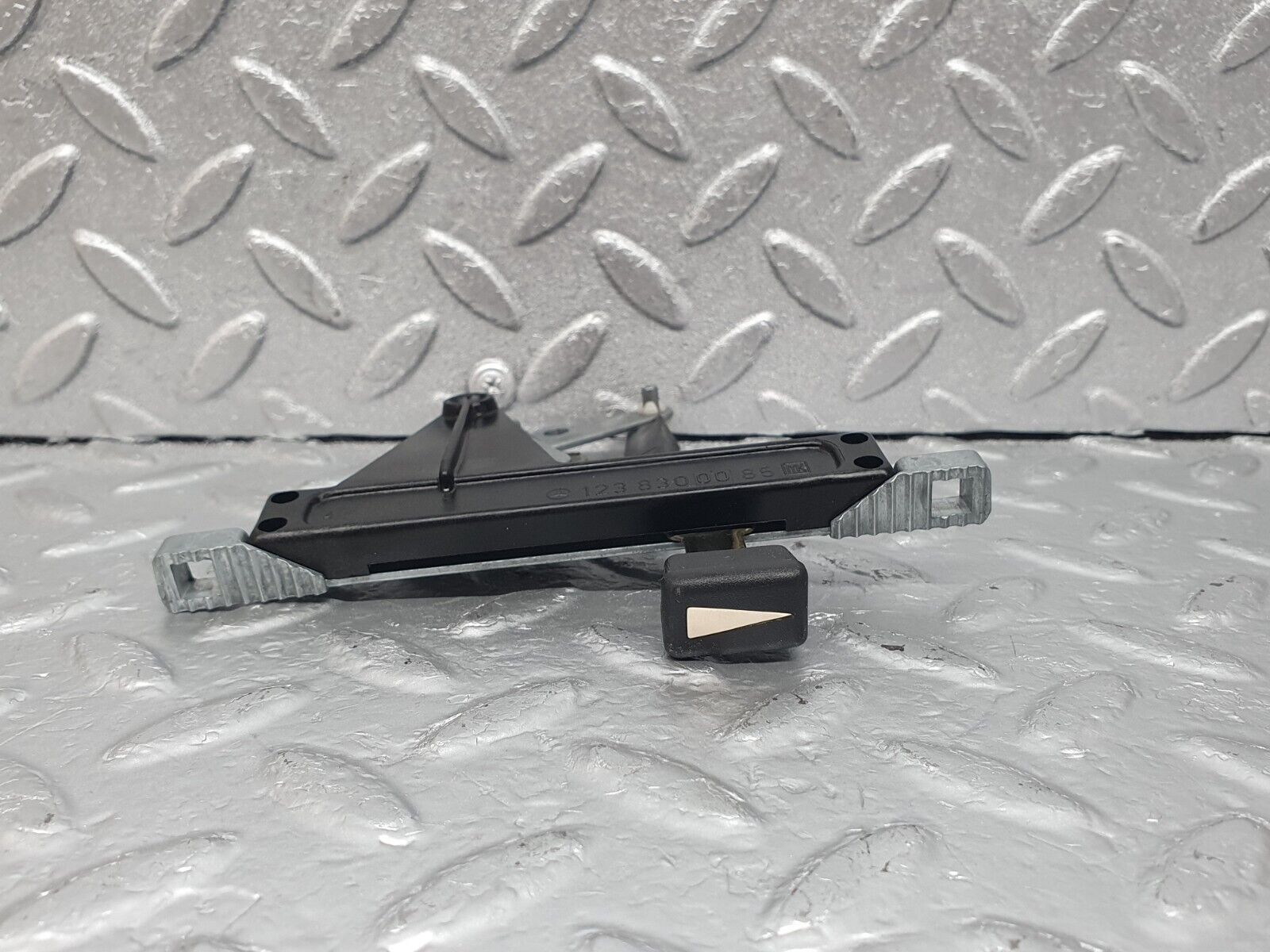 43960 Mercedes-Benz C123 230CE Coupe Heater Control Switch 1238300085