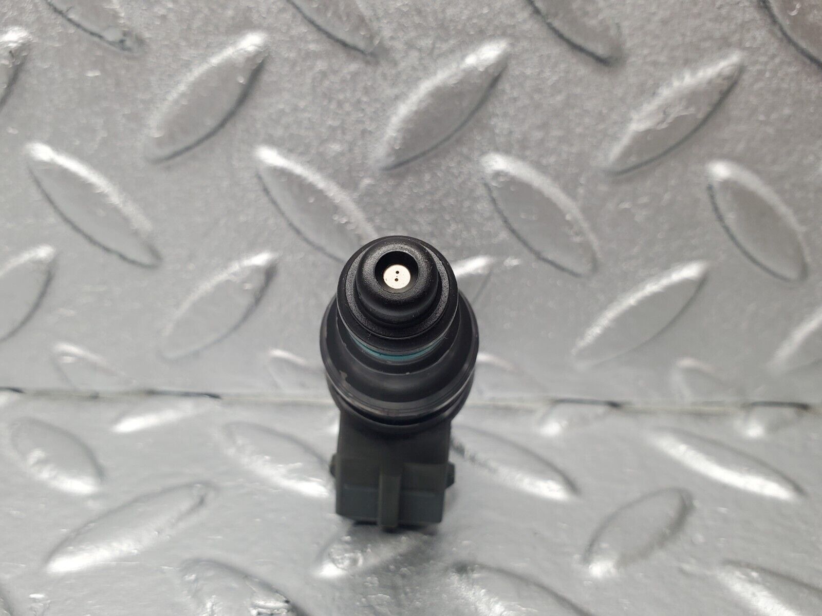 46244 Mercedes-Benz W124 280E Fuel Injector Bosch 0280155209 0000787323