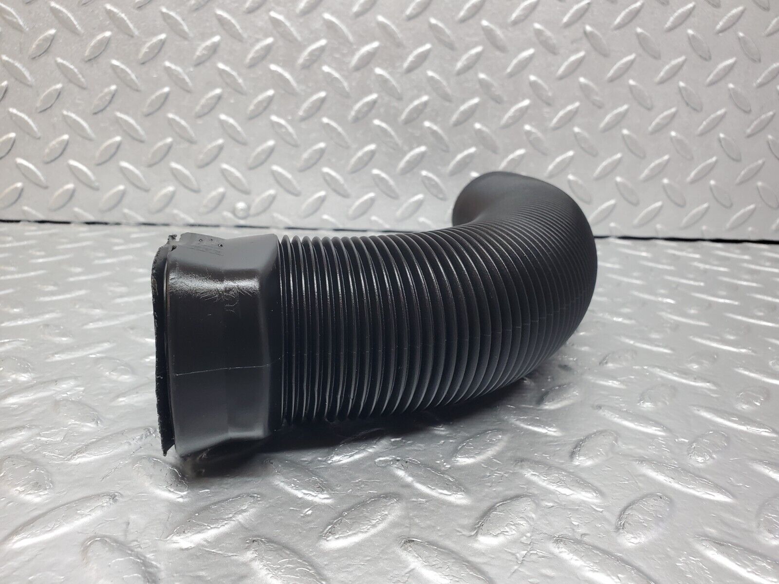 45047 Mercedes-Benz R129 300SL Coupe Air Intake Duct Pipe 1298310446