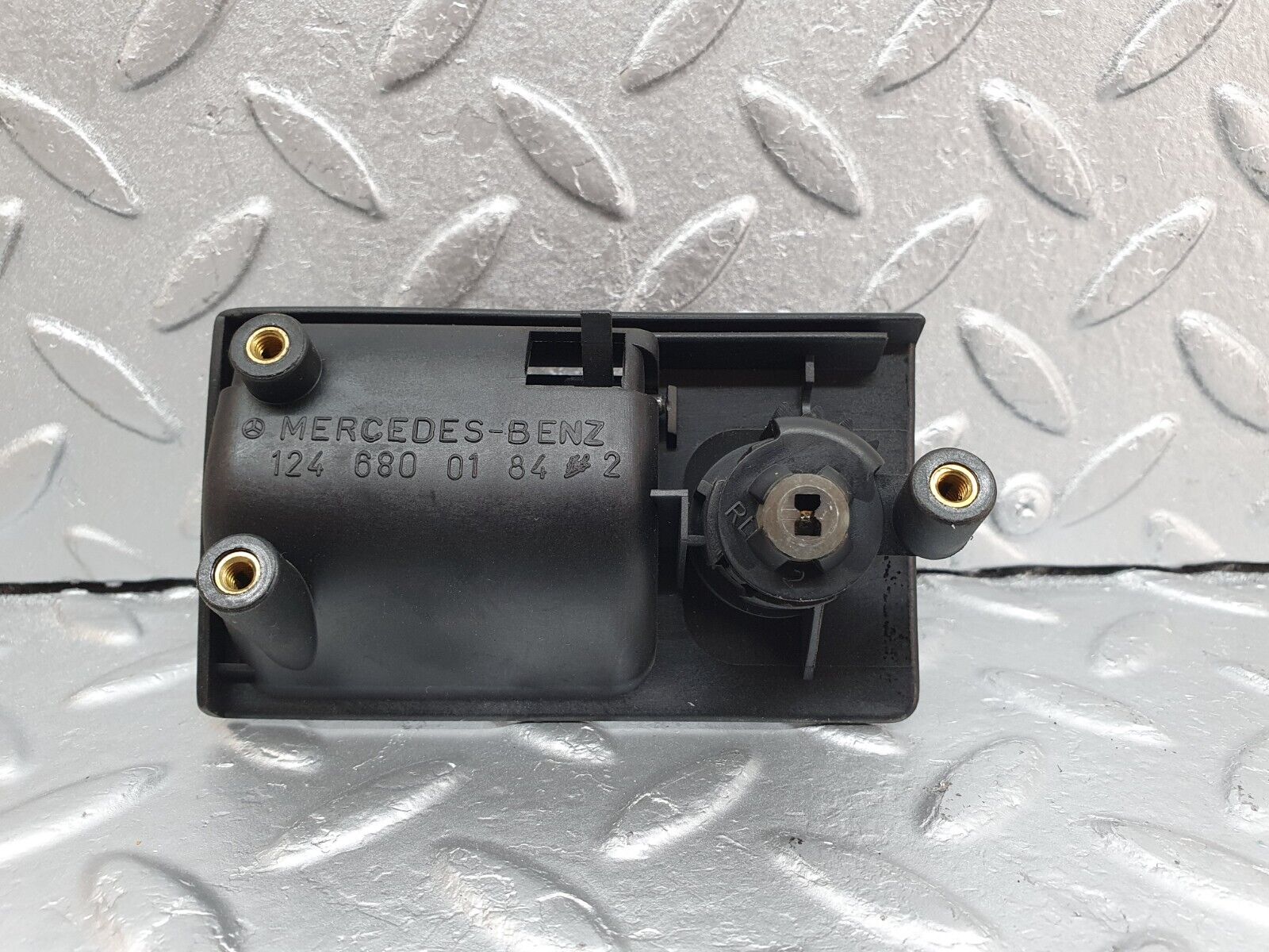 41613 Mercedes-Benz W124 200E Glove Box Door Lock With Key 1246800184