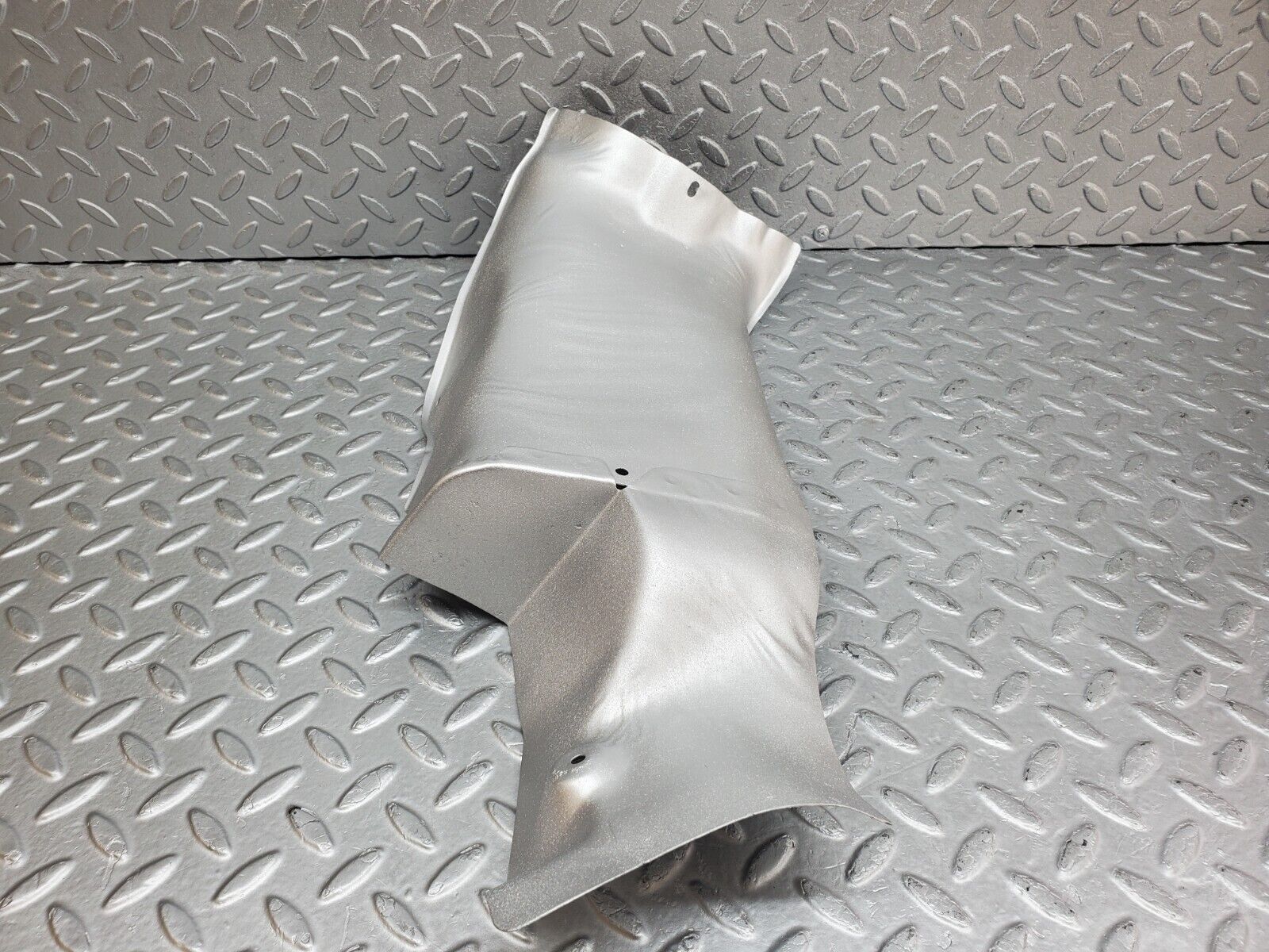 44762 Mercedes-Benz W124 220E Exhaust Heat Shield