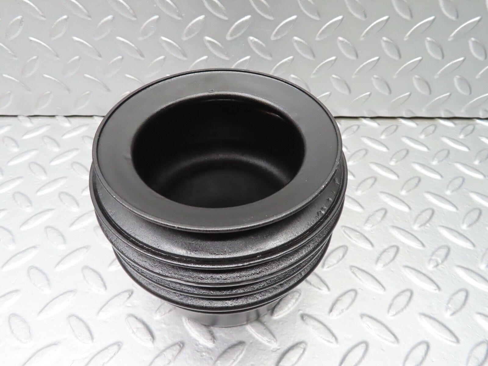 20628 Mercedes-Benz R107 450SL Crankshaft Pulley