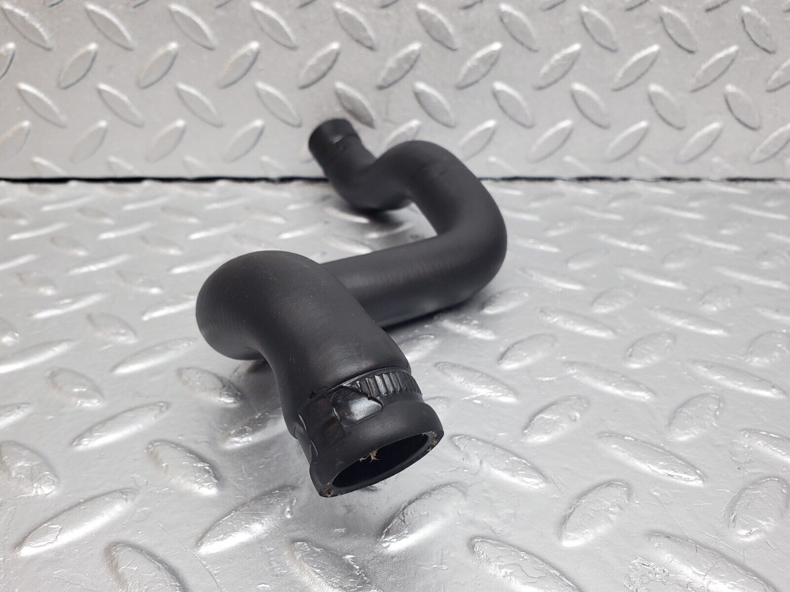 45844 Mercedes-Benz W126 420SE Heater Hose Pipe 1268321094