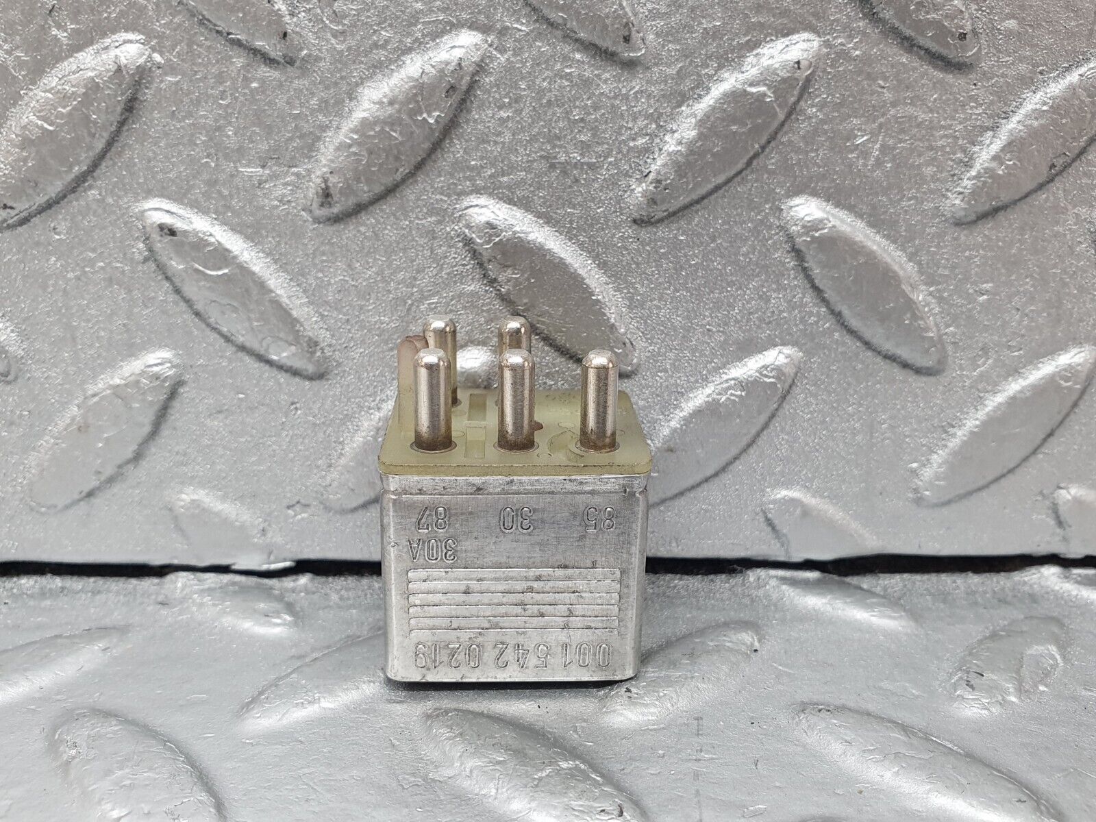 44076 Mercedes-Benz C123 230CE Coupe Multi Purpose Relay 0015420219