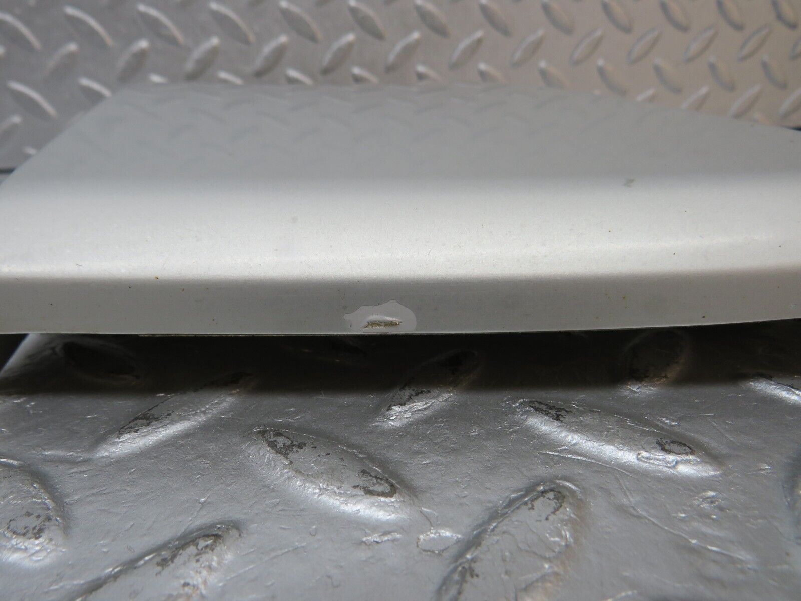 39683 Mercedes-Benz R129 320SL Coupe Rear Right Lower Moulding Trim 1296902440