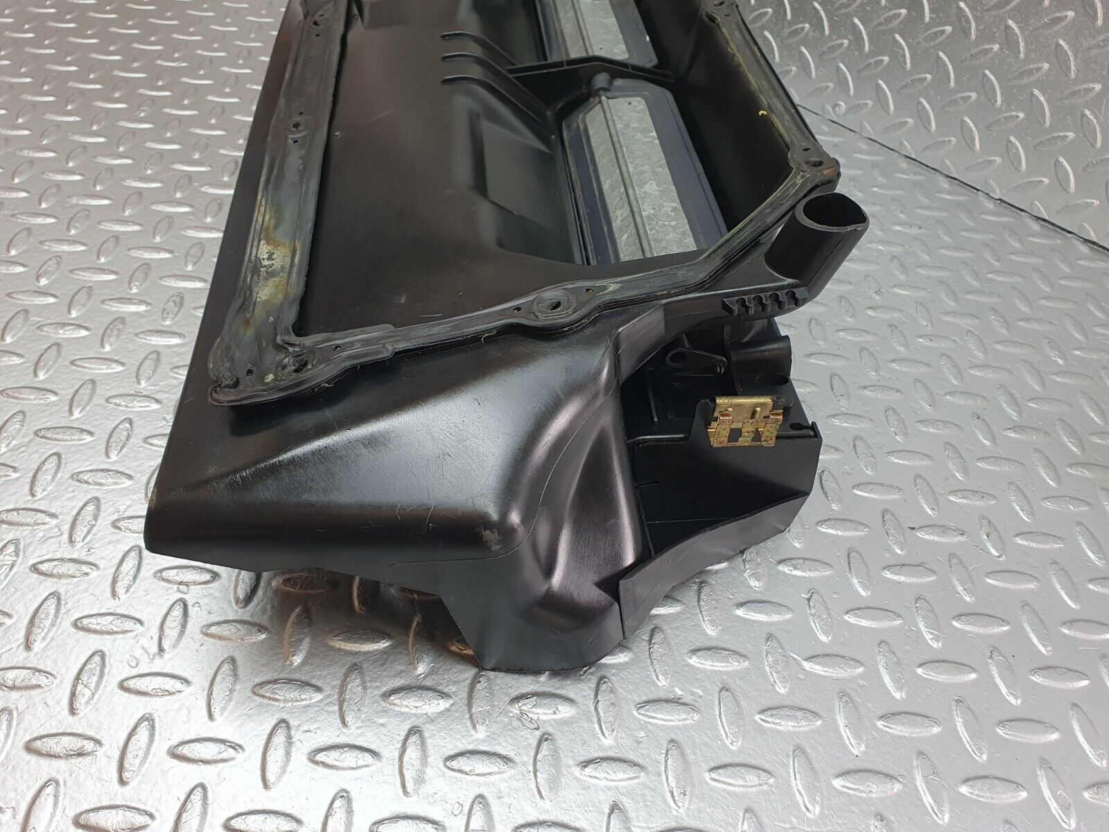 42583 Mercedes-Benz R129 320SL Coupe Heater Blower Motor Housing 1298310098