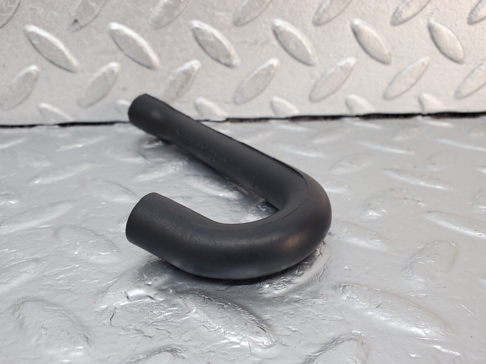 45398 Mercedes-Benz 280E M110.983 Air Intake Pipe 1100944982