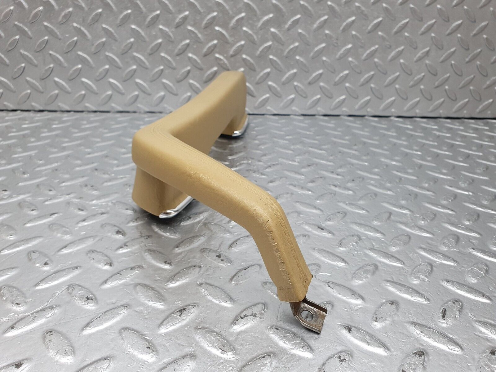 43890 Mercedes-Benz C123 230CE Coupe Front Left Interior Door Handle Beige 1239701701