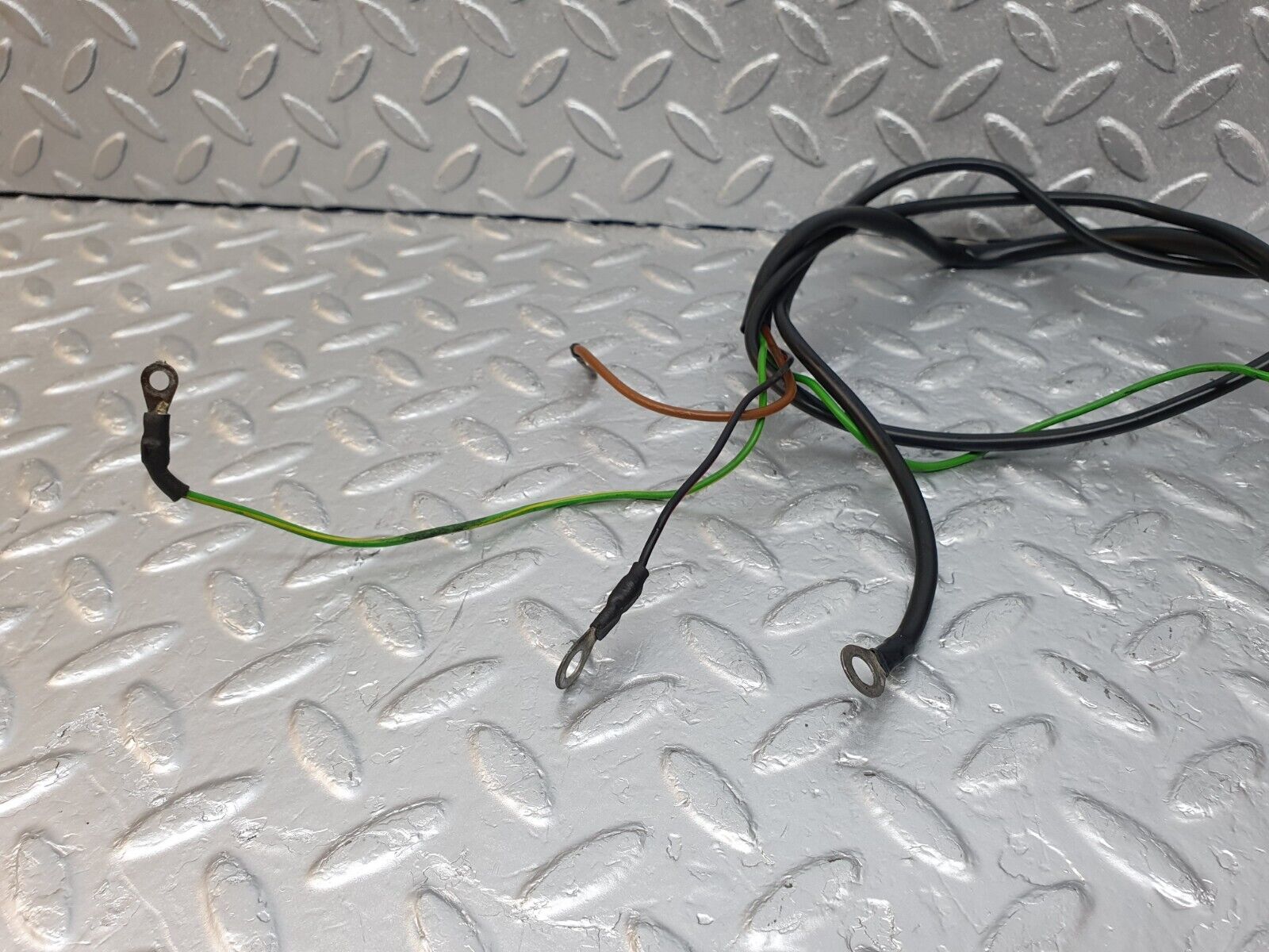 43953 Mercedes-Benz C123 230CE Coupe Diagnostic Connector 1235450026 1235450003