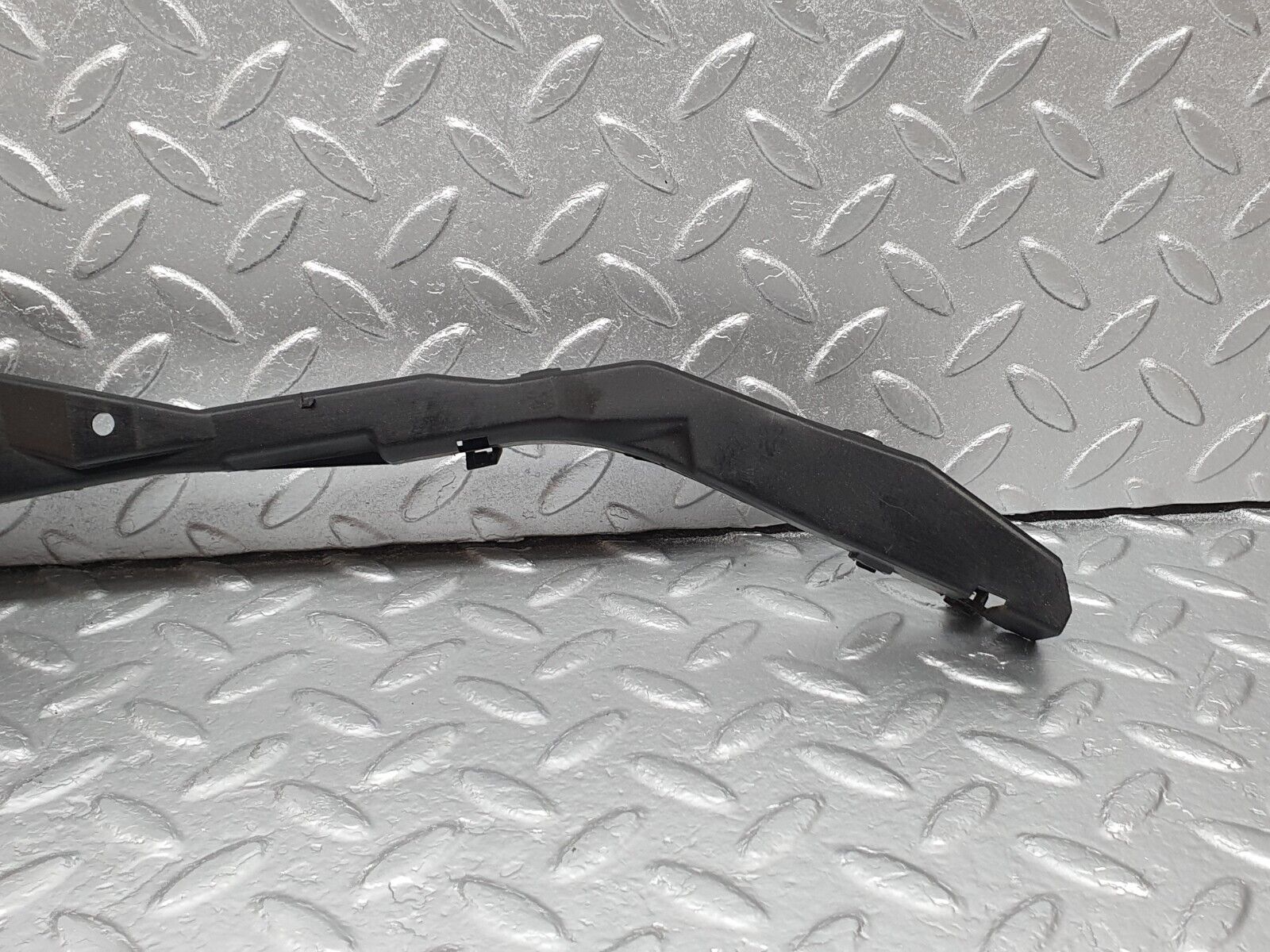 42098 Mercedes-Benz W202 C200 Front Panel Plastic Cover Trim 2026280407