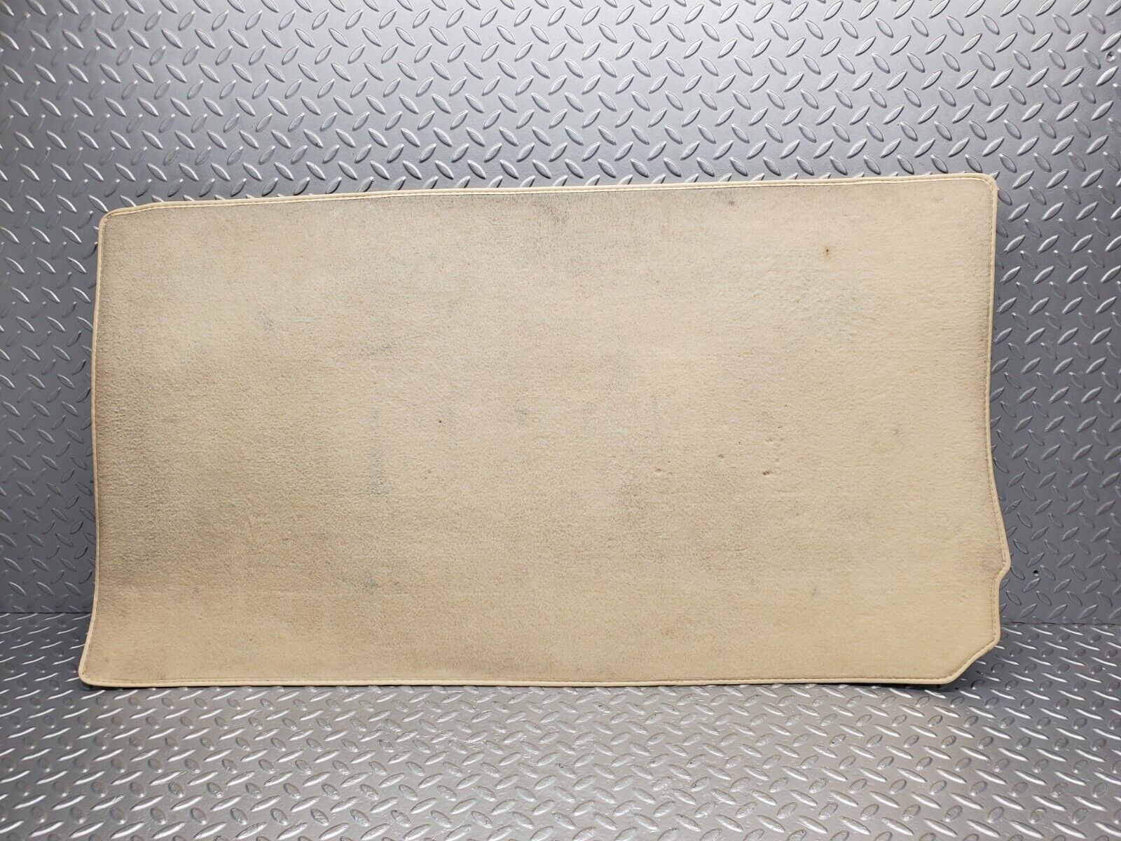 46865 Mercedes-Benz R129 320SL Coupe Trunk Boot Floor Carpet Beige 1296800242