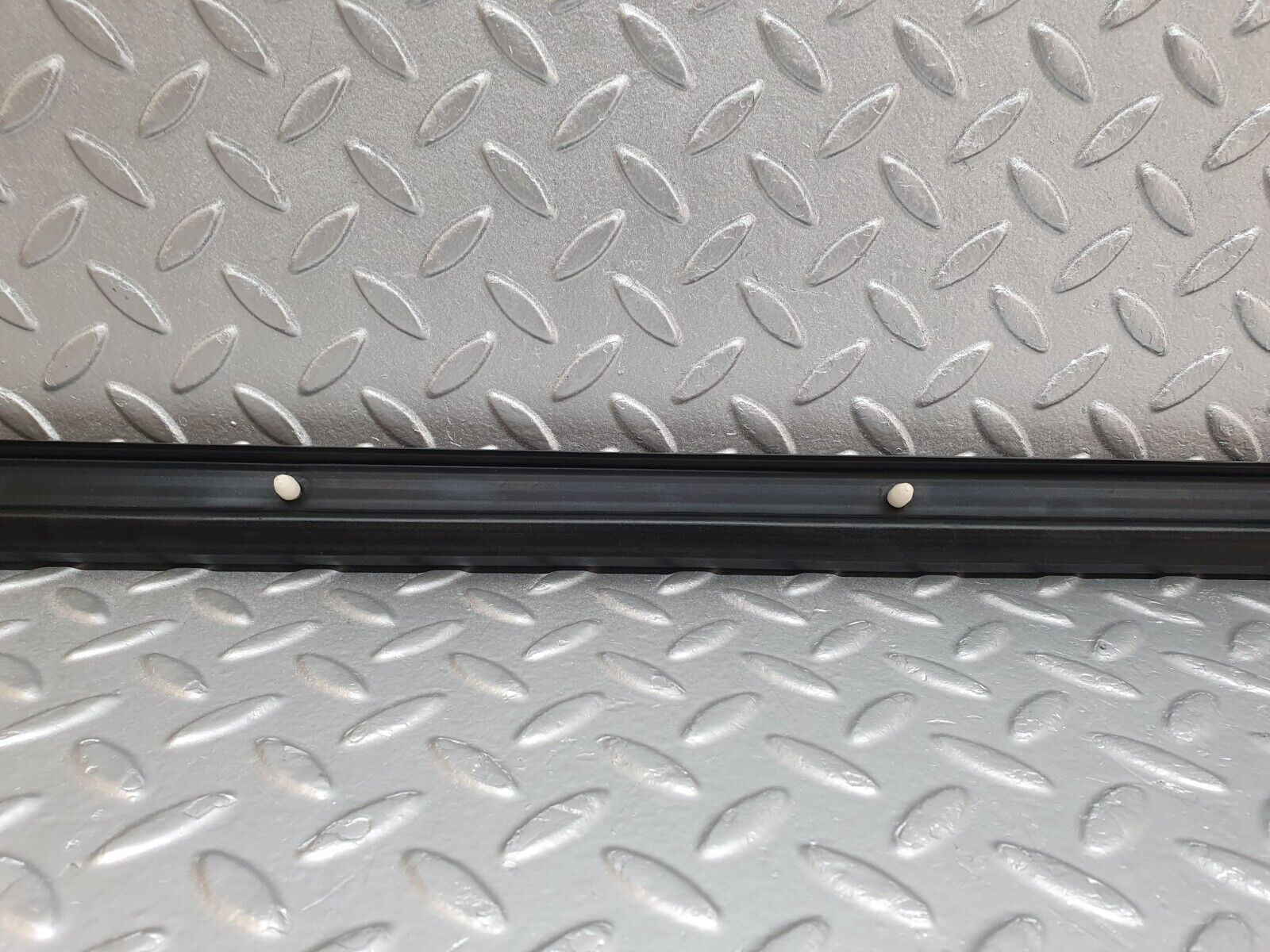 41710 Mercedes-Benz W124 200E Door Lower Sealing Rubber Trim Right