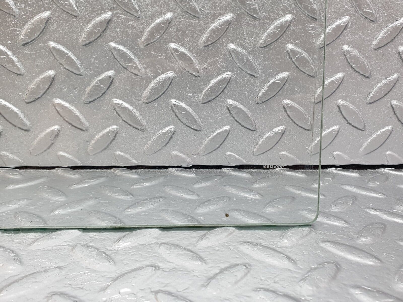 43223 Mercedes-Benz W108 280SE Rear Right Quarter Window Glass