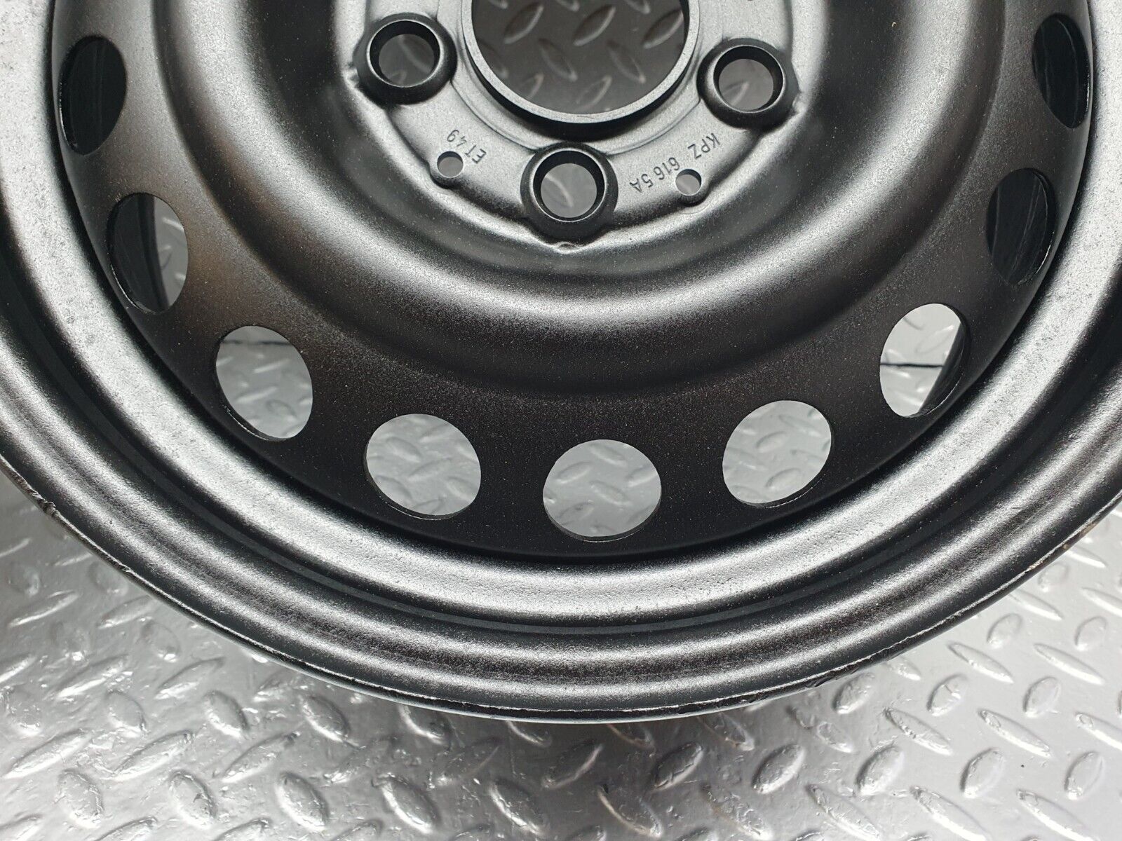 43428 Mercedes-Benz W201 190 Steel Wheel Set 6Jx15H2 ET49 1244000602