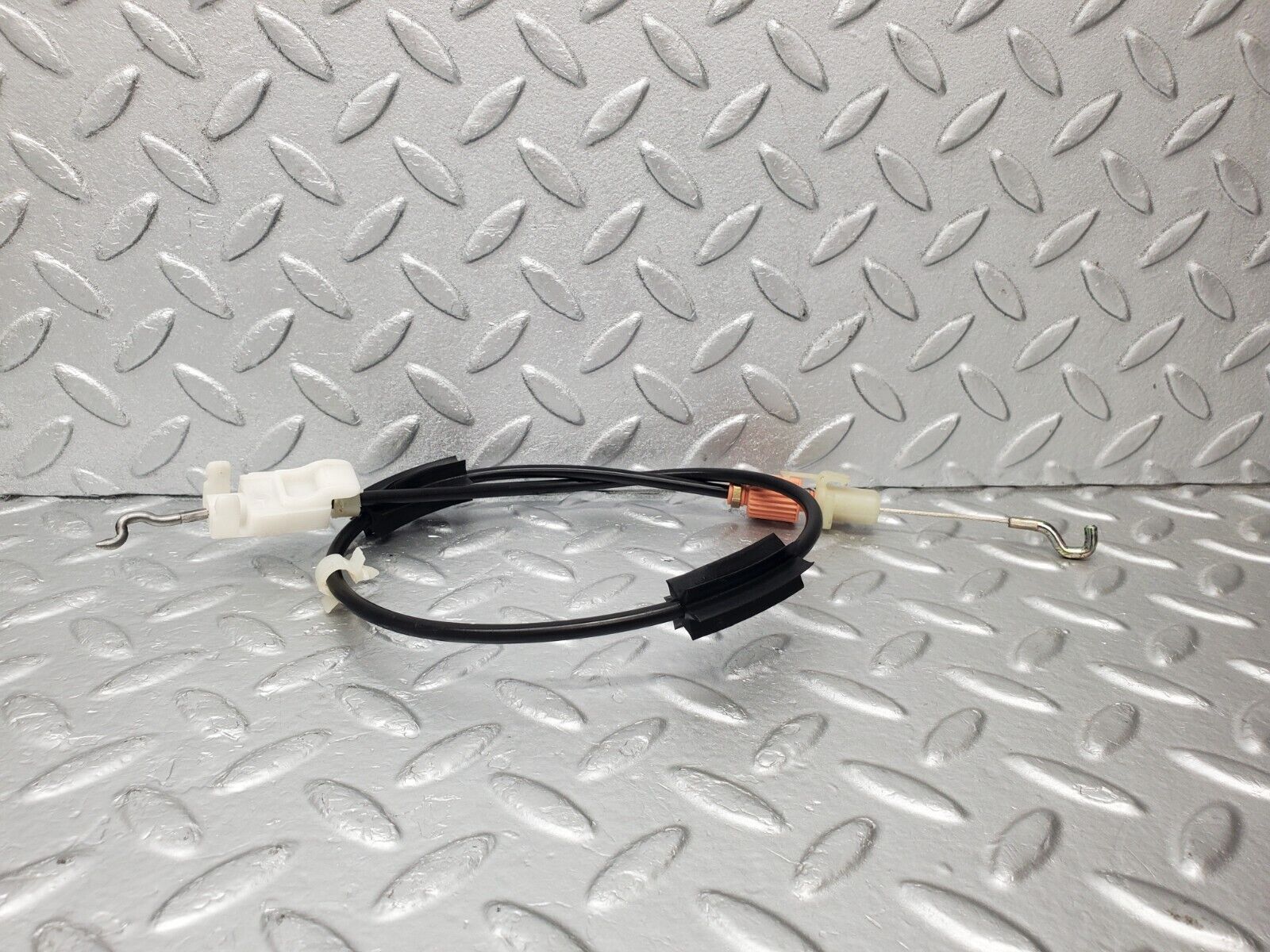 46952 Mercedes-Benz R129 320SL Coupe Door Lock Cable