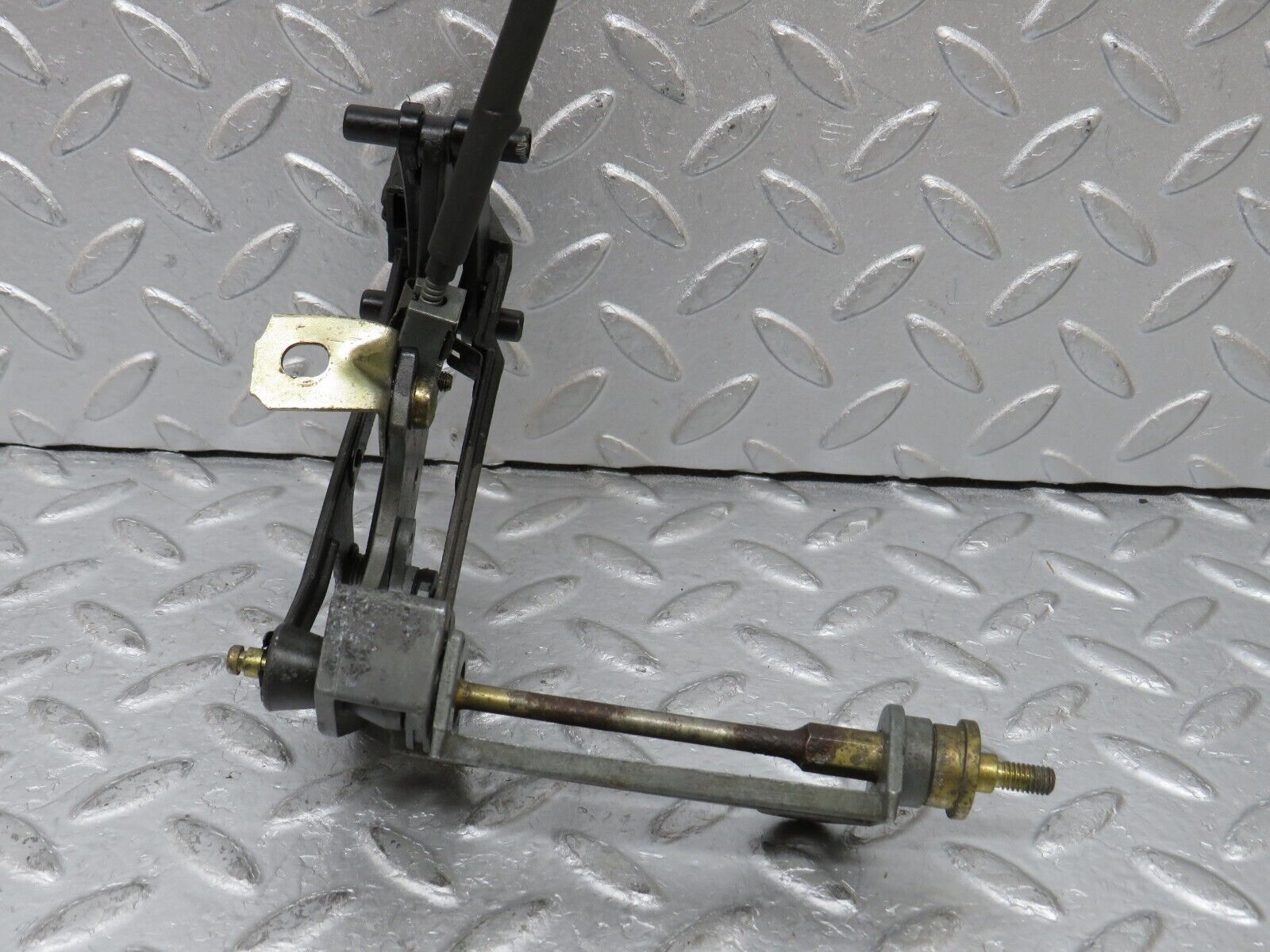 35568 Mercedes-Benz R107 280SL Heater Control Mechanism