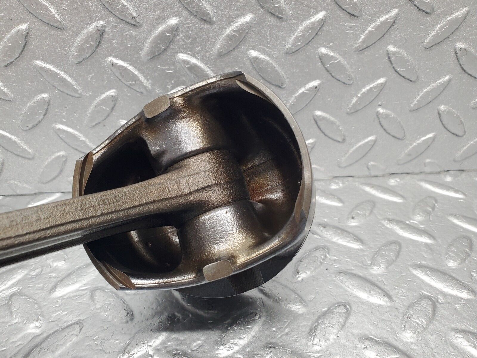 46226 Mercedes-Benz W124 280E Piston With Connecting Rod 1/94 B 74