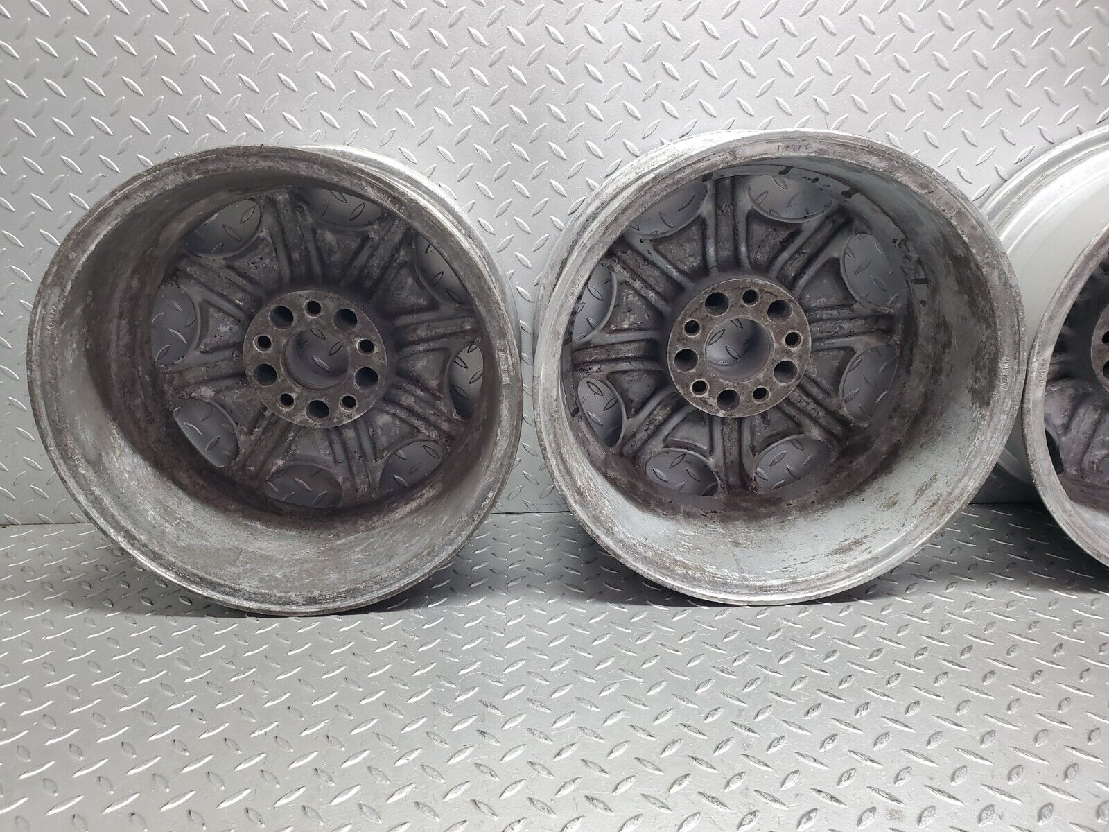 45332 Mercedes-Benz R129 Alloy Wheel Set 7.5Jx16H2 ET40 KBA45087