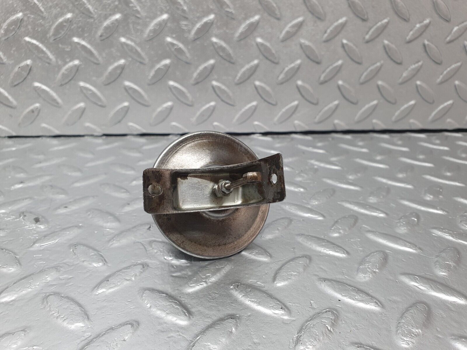 43375 Mercedes-Benz W108 280SE Ignition Distributor Vacuum Control Valve