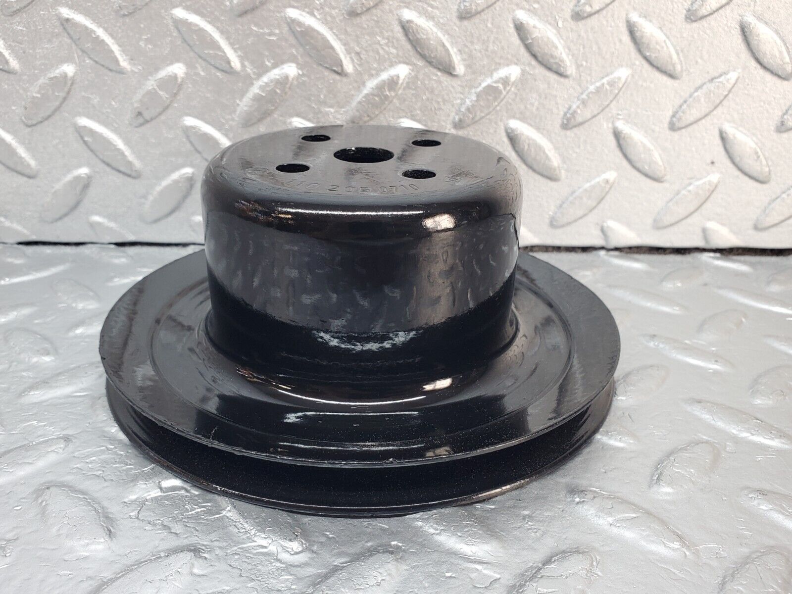 45364 Mercedes-Benz 280E M110.983 Water Pump Pulley 1102050710