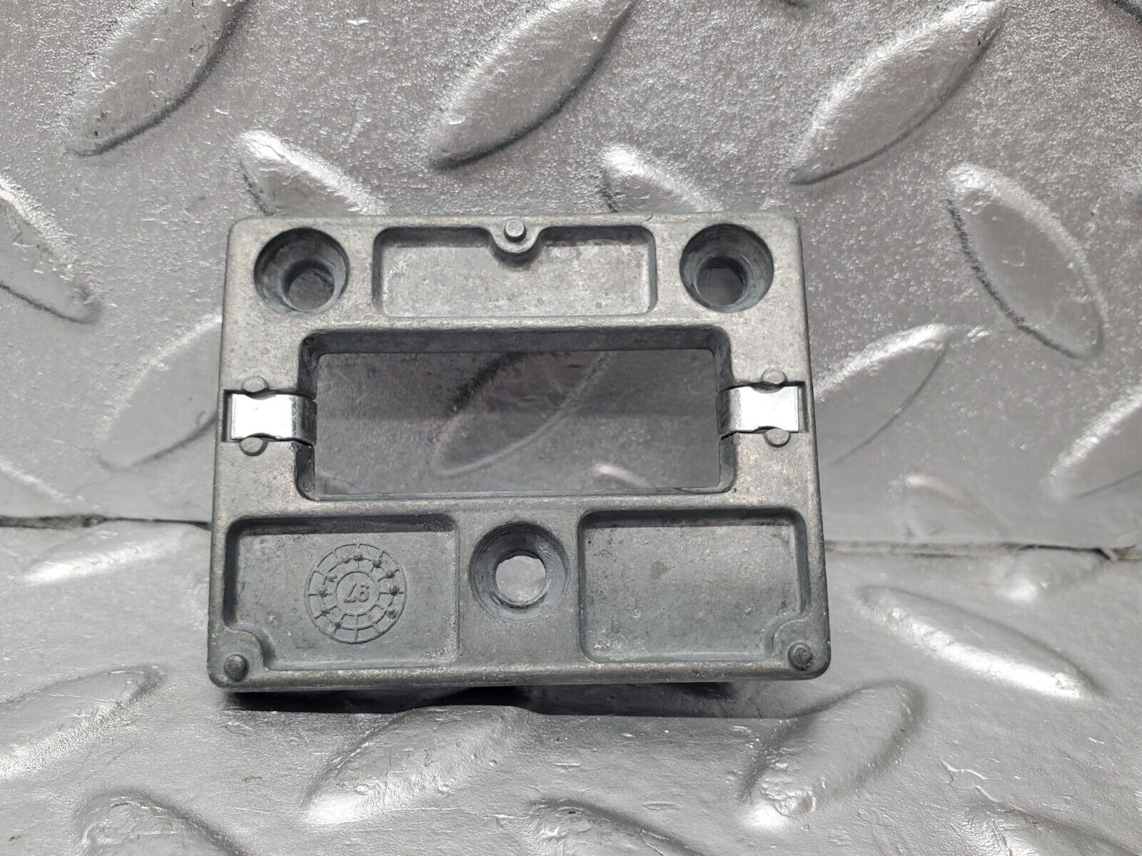 46780 Mercedes-Benz R129 320SL Coupe Rear View Mirror Bracket 1298110111 1298100011