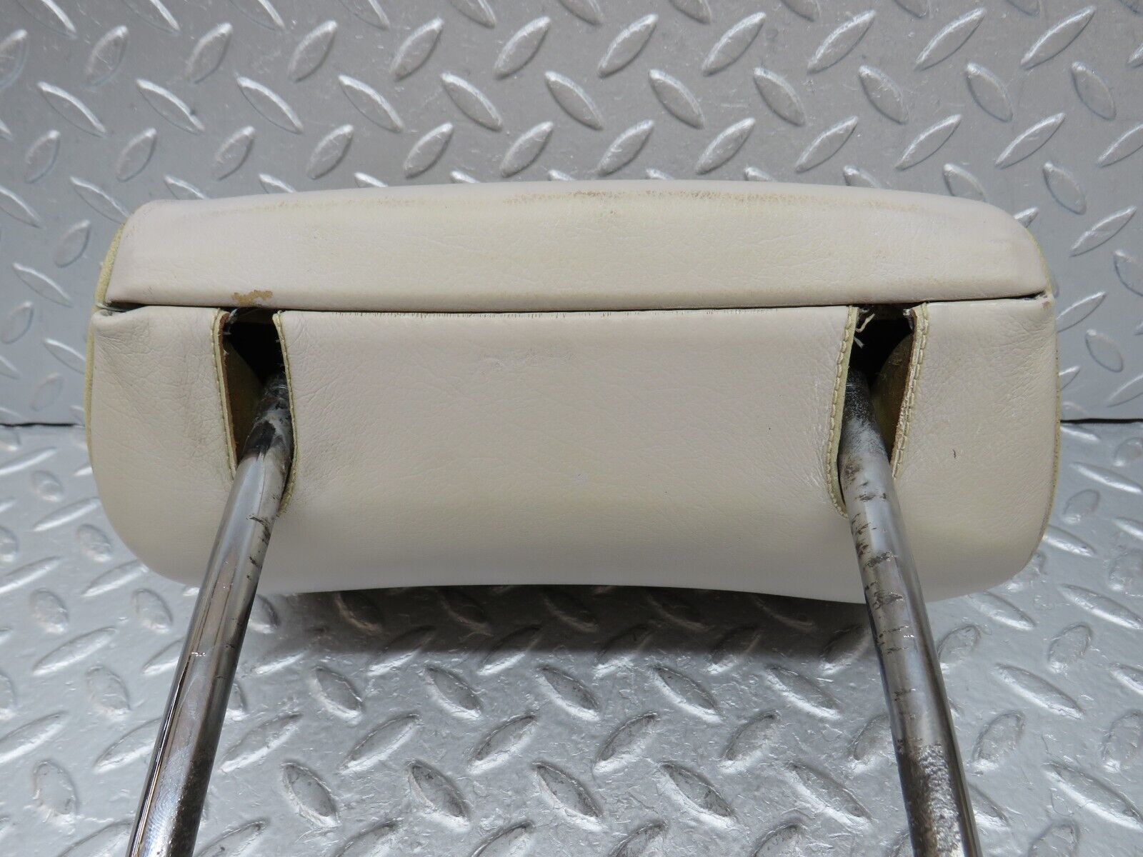 35629 Mercedes-Benz R107 280SL Front Seat Headrest