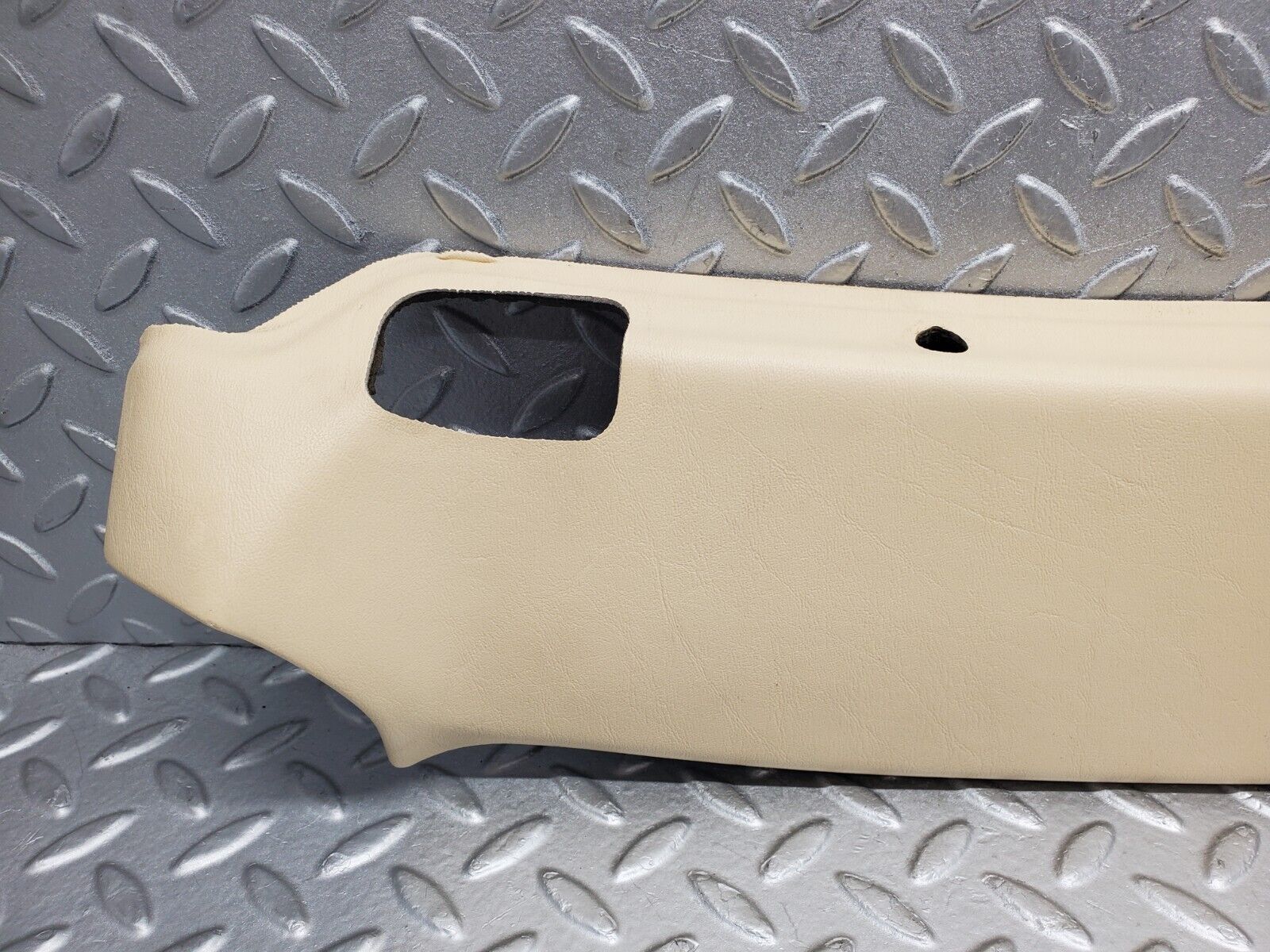 46765 Mercedes-Benz R129 320SL Coupe Roof Headlining Panel Beige 1296900225 1296900125