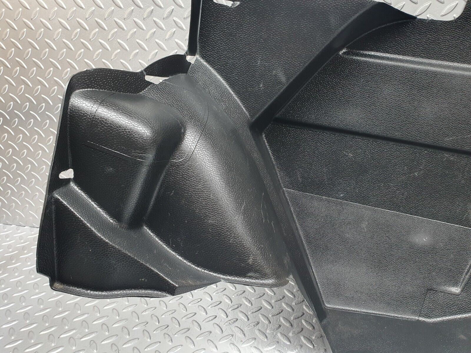 42644 Mercedes-Benz W201 190 2.0L Trunk Cover Panel Right Side 2016932433