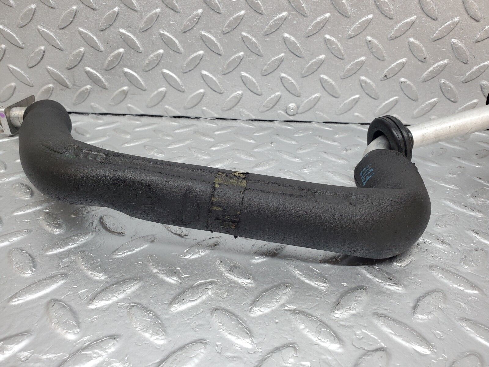 45314 Mercedes-Benz R129 300SL Coupe Air Conditioning Hose Pipe