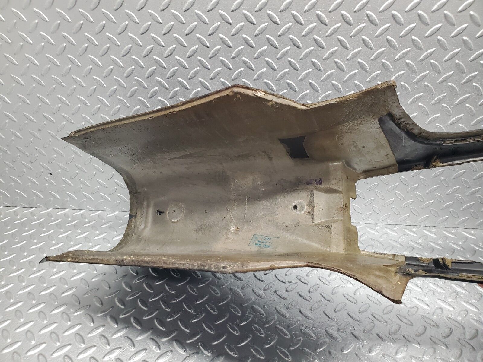 46496 Mercedes-Benz C123 280CE Coupe Centre Console Black