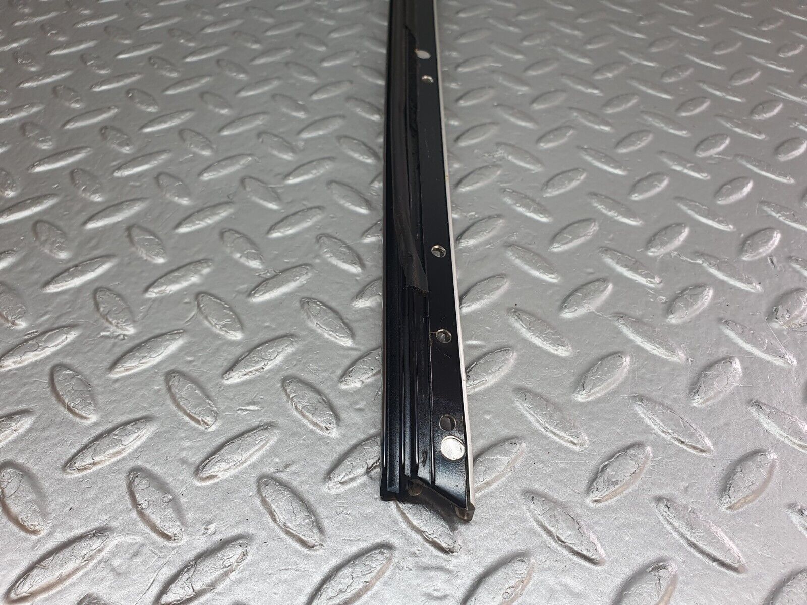 42450 Mercedes-Benz R129 320SL Coupe A Pillar Chrome Trim Cover Left