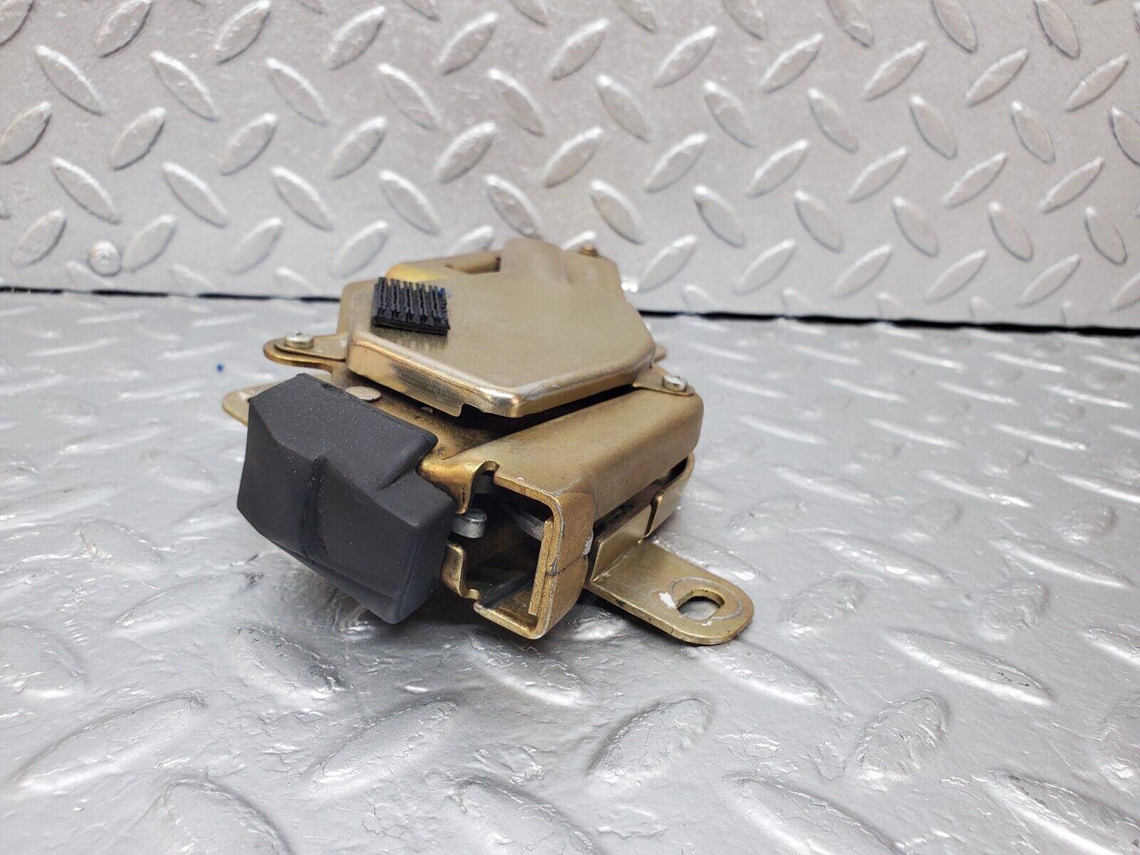 44981 Mercedes-Benz R129 300SL Coupe Roof Lock Left Side 1298000374