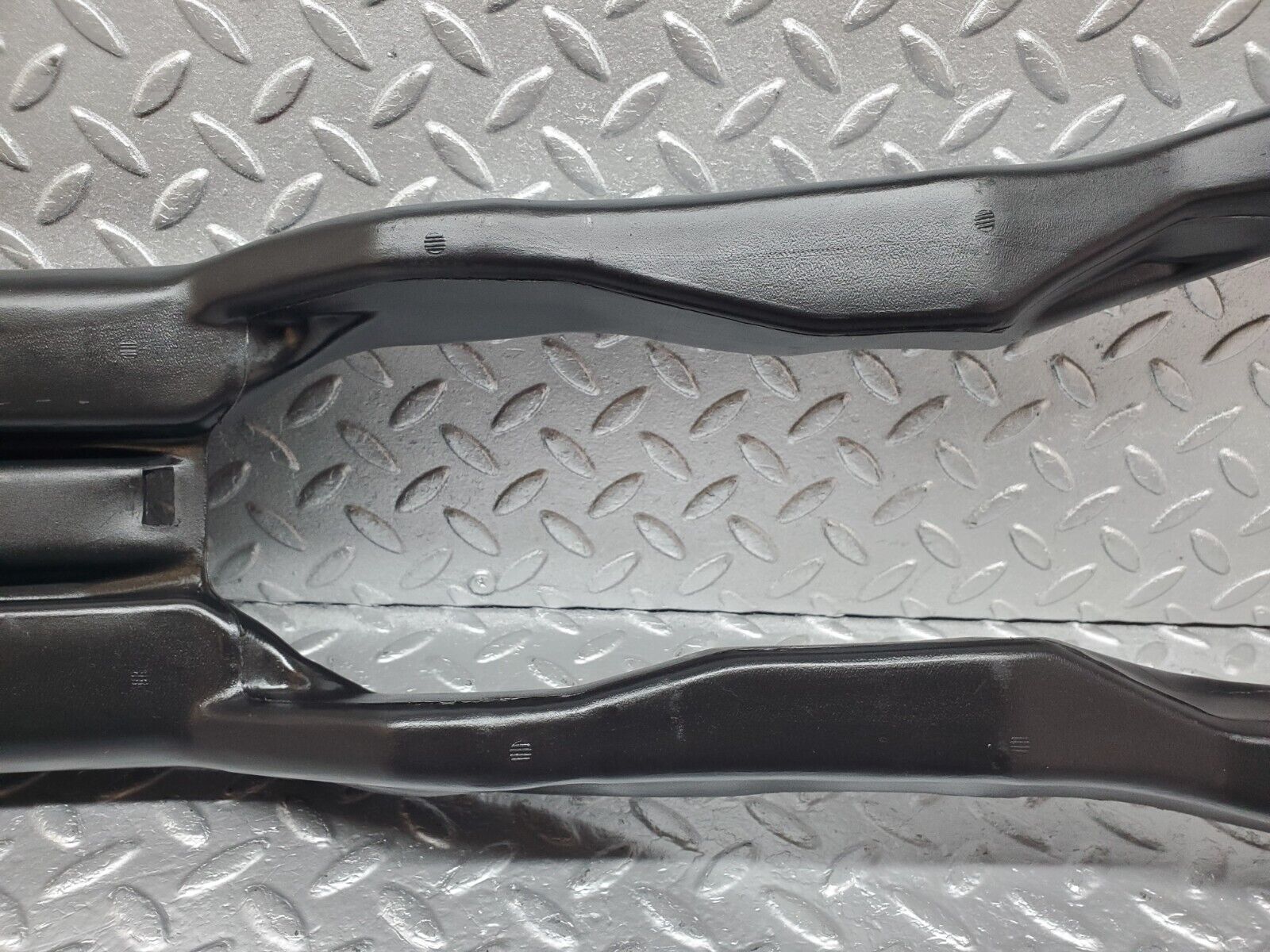 45624 Mercedes-Benz W126 420SE Cabin Centre Air Duct Channel 1268317946