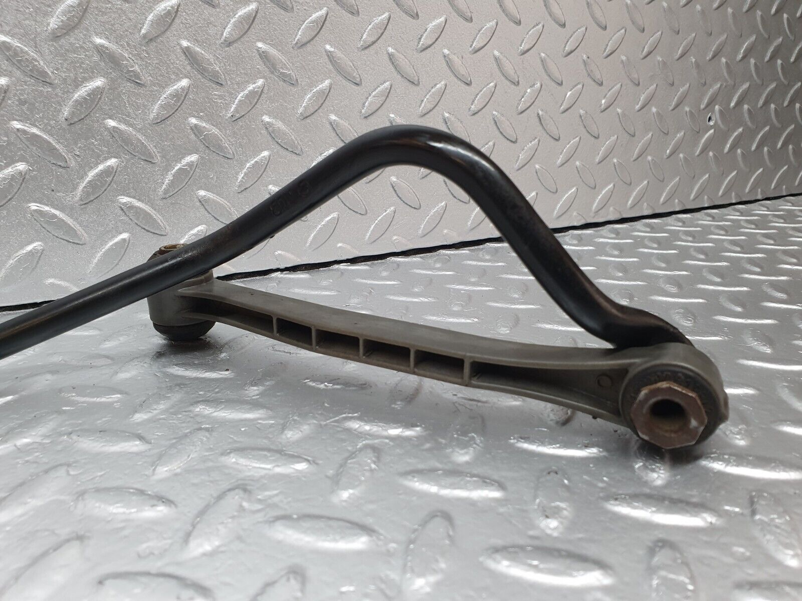 42073 Mercedes-Benz W202 C200 Anti Roll Bar Rear Axle 1243260116 2023260765