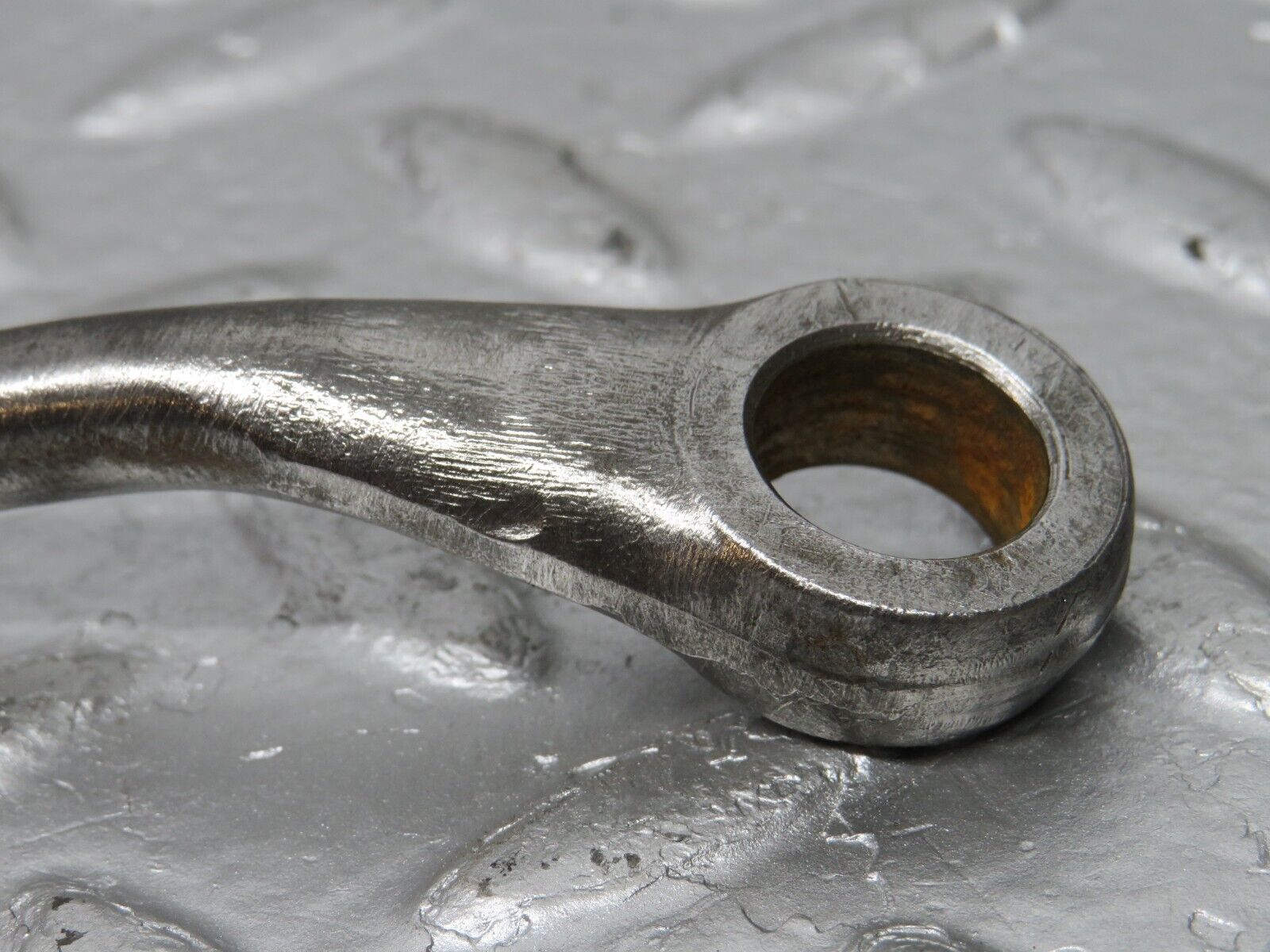 33066 Mercedes-Benz C107 R107 350 V8 Alternator Generator Tensioner