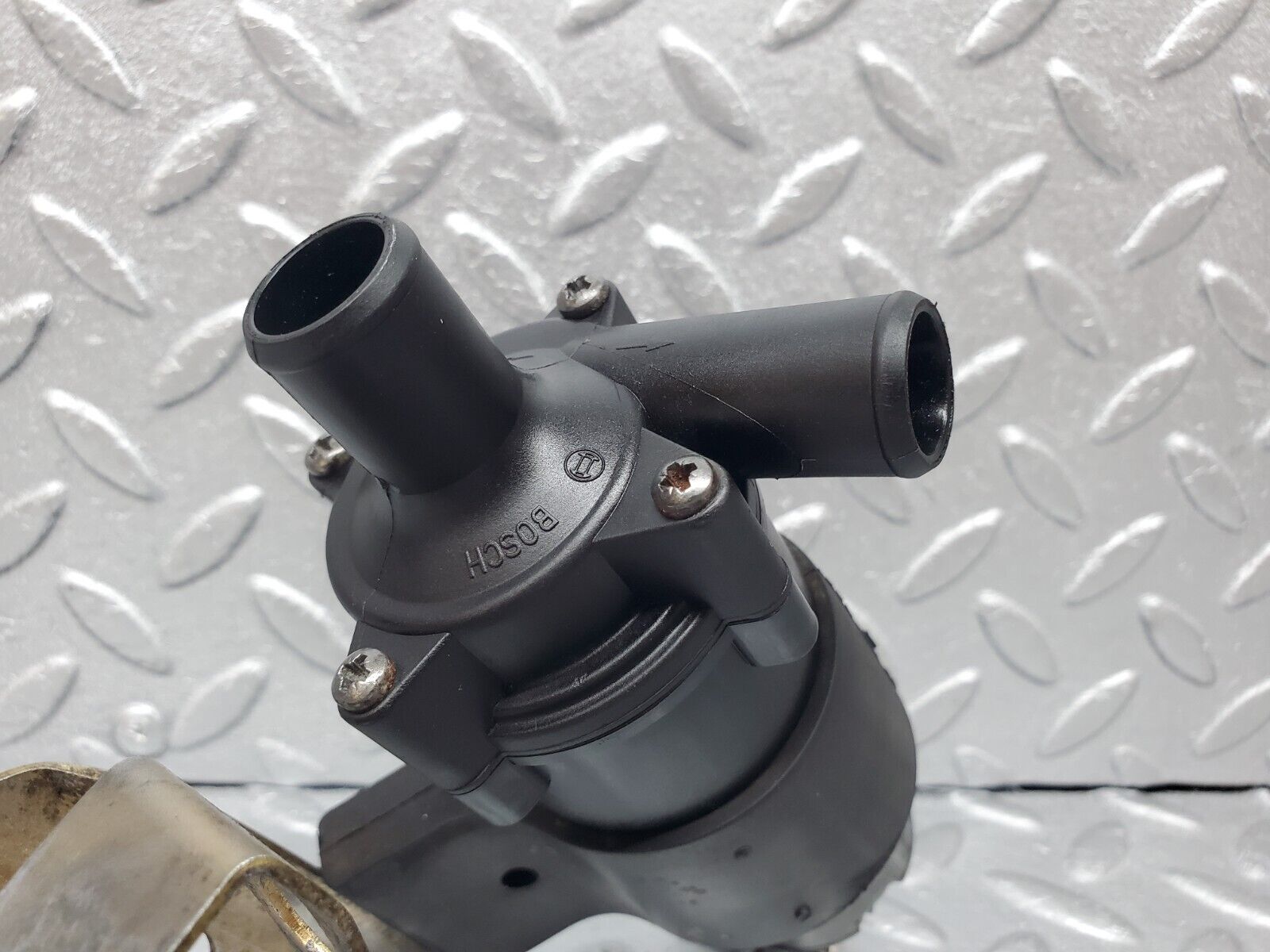 45091 Mercedes-Benz R129 300SL Coupe Heating Water Pump Bosch 0392020026