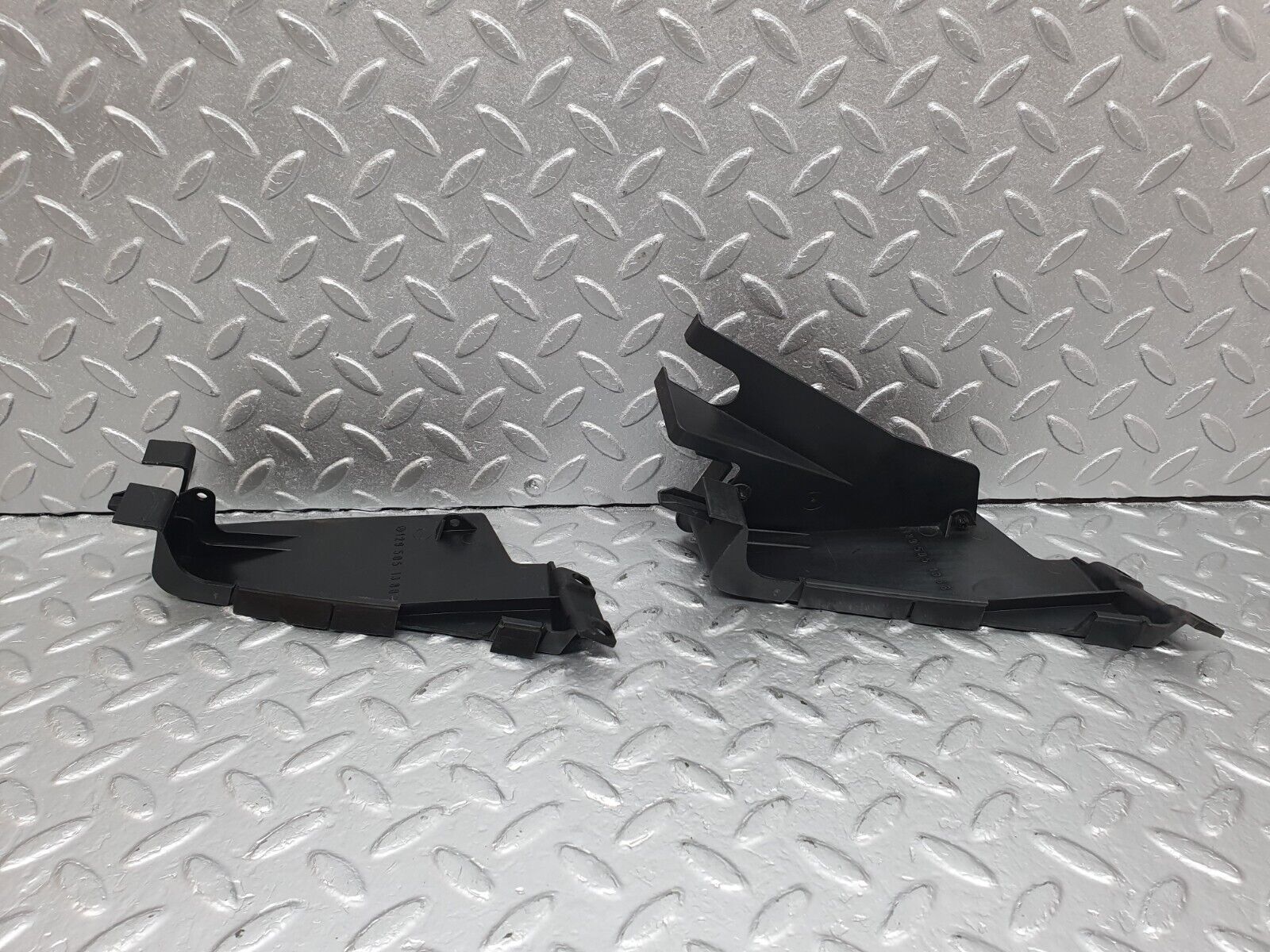 42353 Mercedes-Benz R129 320SL Coupe Radiator Fan Shroud Cover 1295051388 1295051788