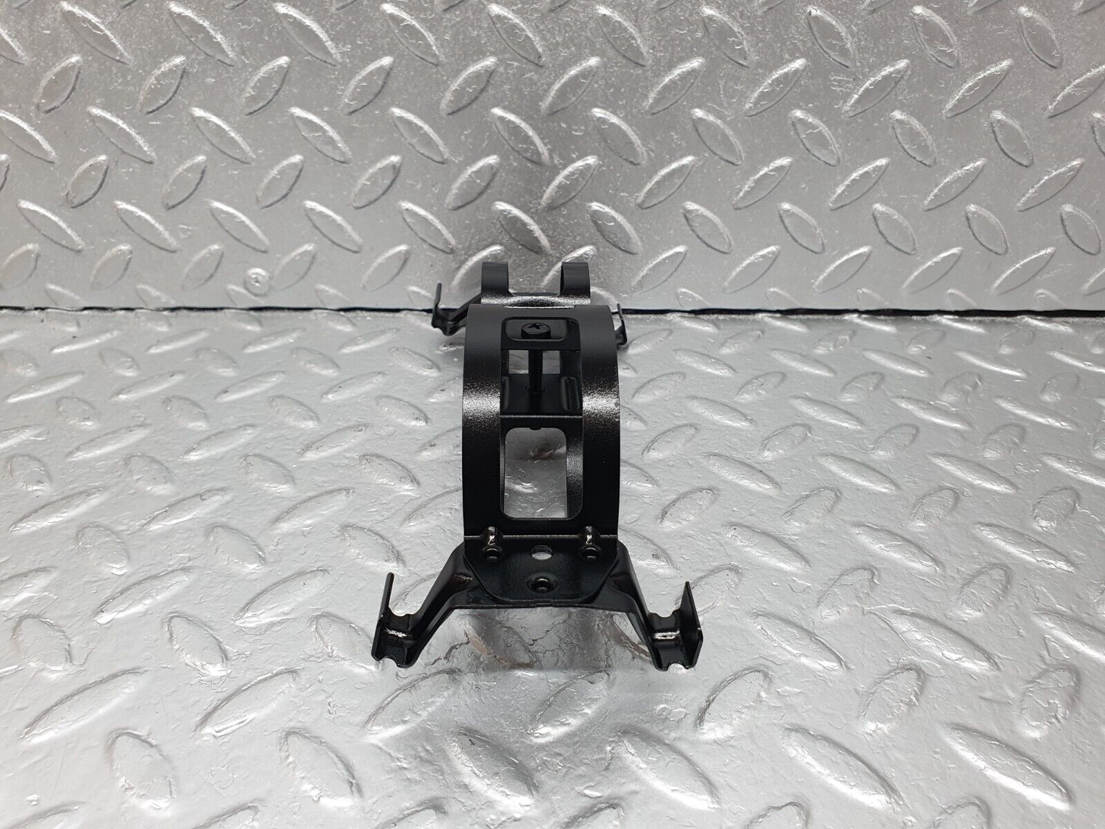 42214 Mercedes-Benz R129 320SL Coupe Fuel Pump Fuel Filter Bracket