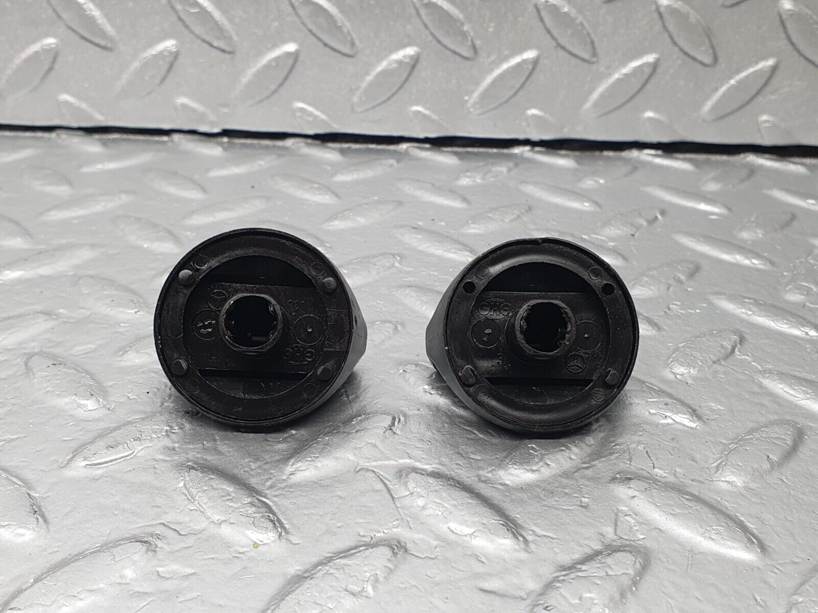 42993 Mercedes-Benz W201 190 Heater Control Knob