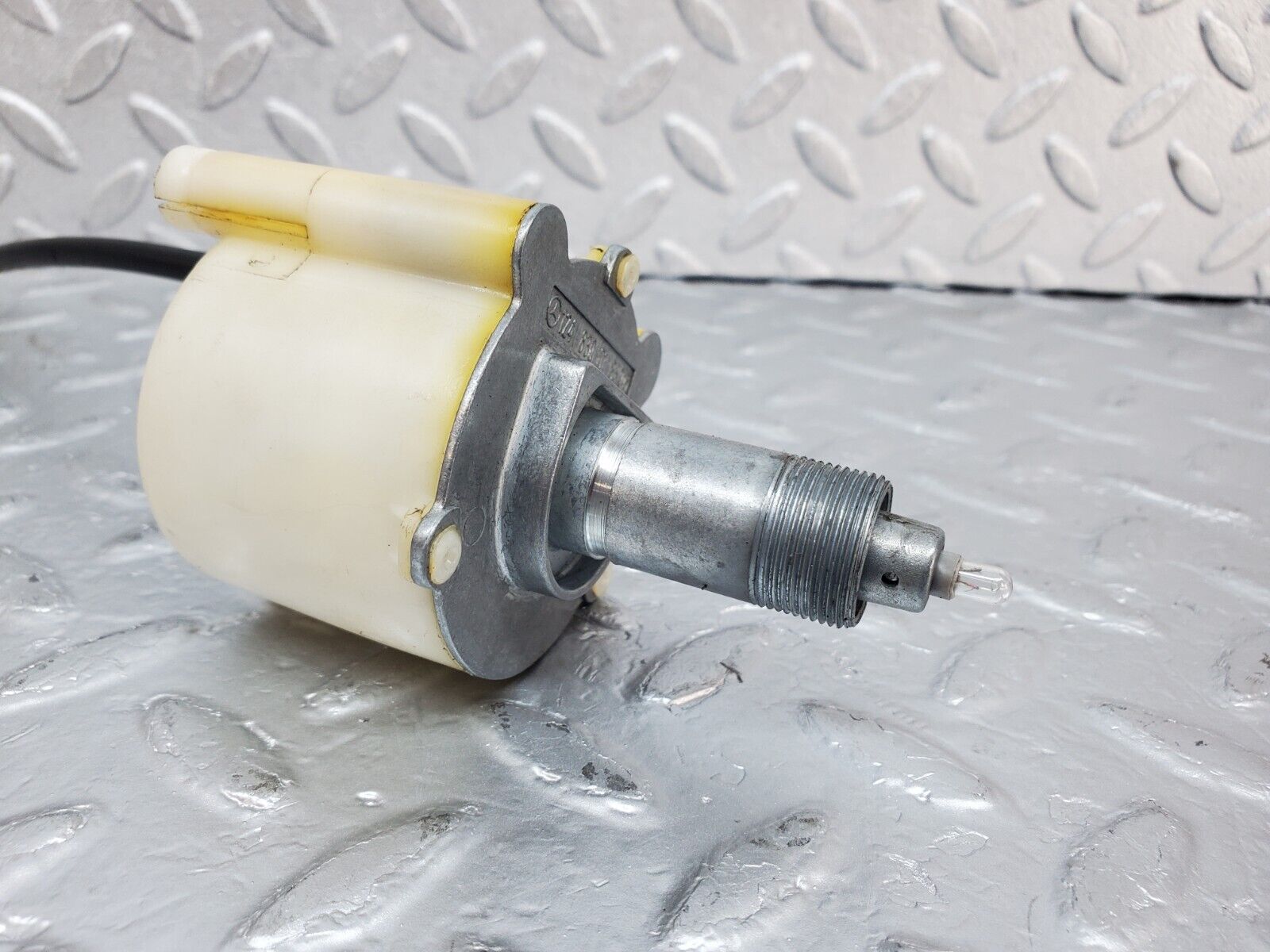 44852 Mercedes-Benz W124 220E Heater Control Switch 1248300185