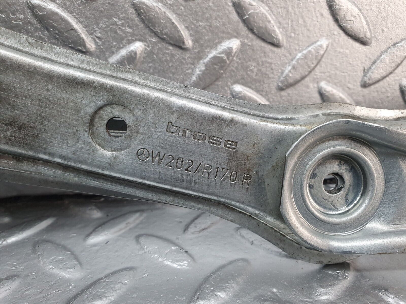 41939 Mercedes-Benz W202 C200 Front Right Power Window Regulator